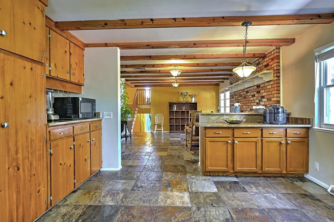 7605 Palo Duro Avenue NE