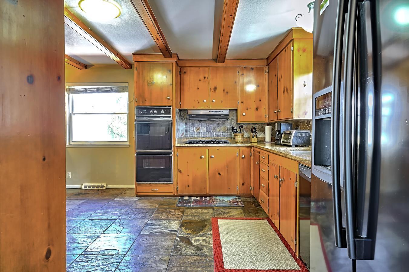 7605 Palo Duro Avenue NE