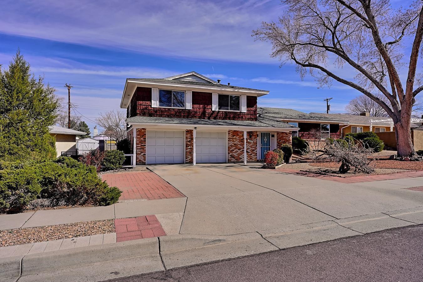 7605 Palo Duro Avenue NE