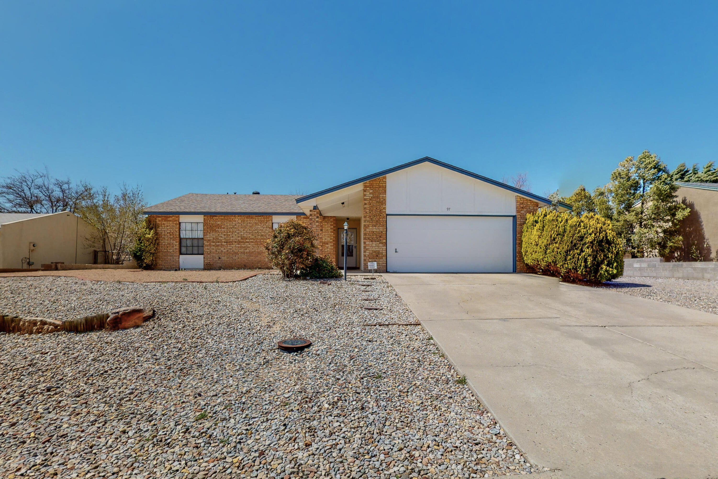 97 Dakota Morning Road NE