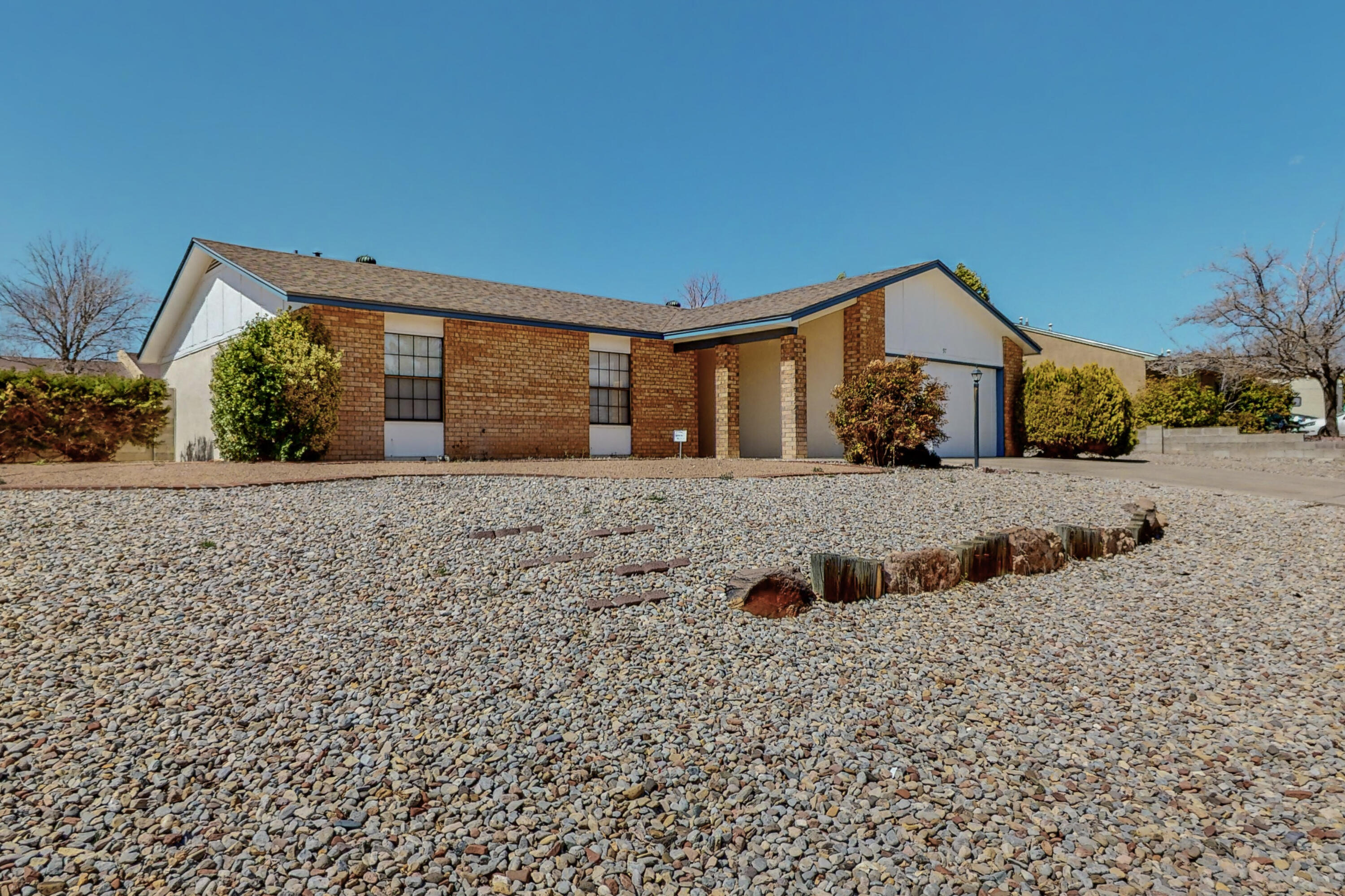 97 Dakota Morning Road NE