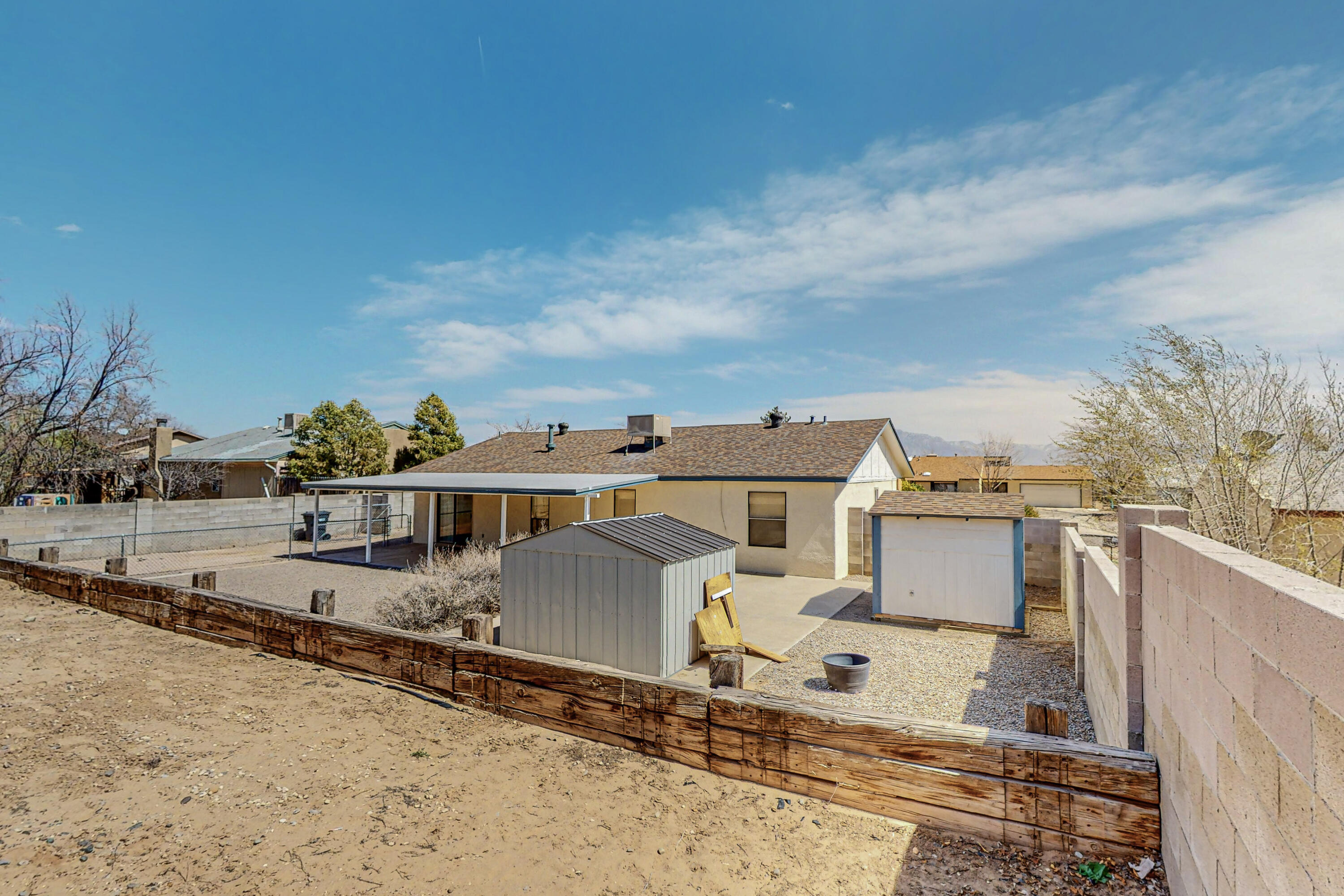97 Dakota Morning Road NE