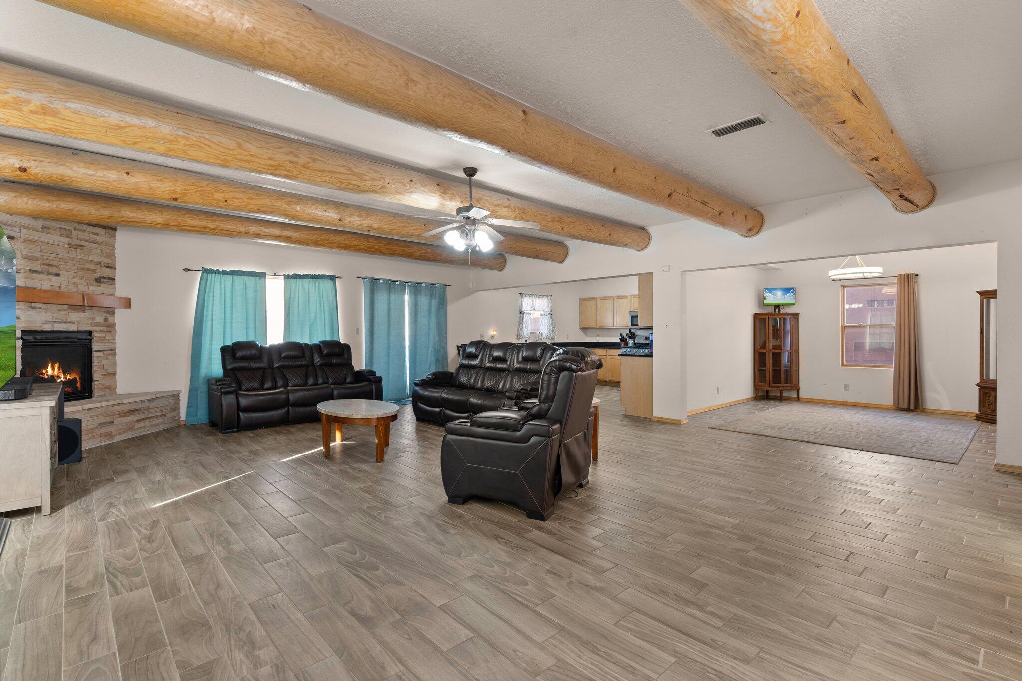 3292 San Ildefonso Loop NE