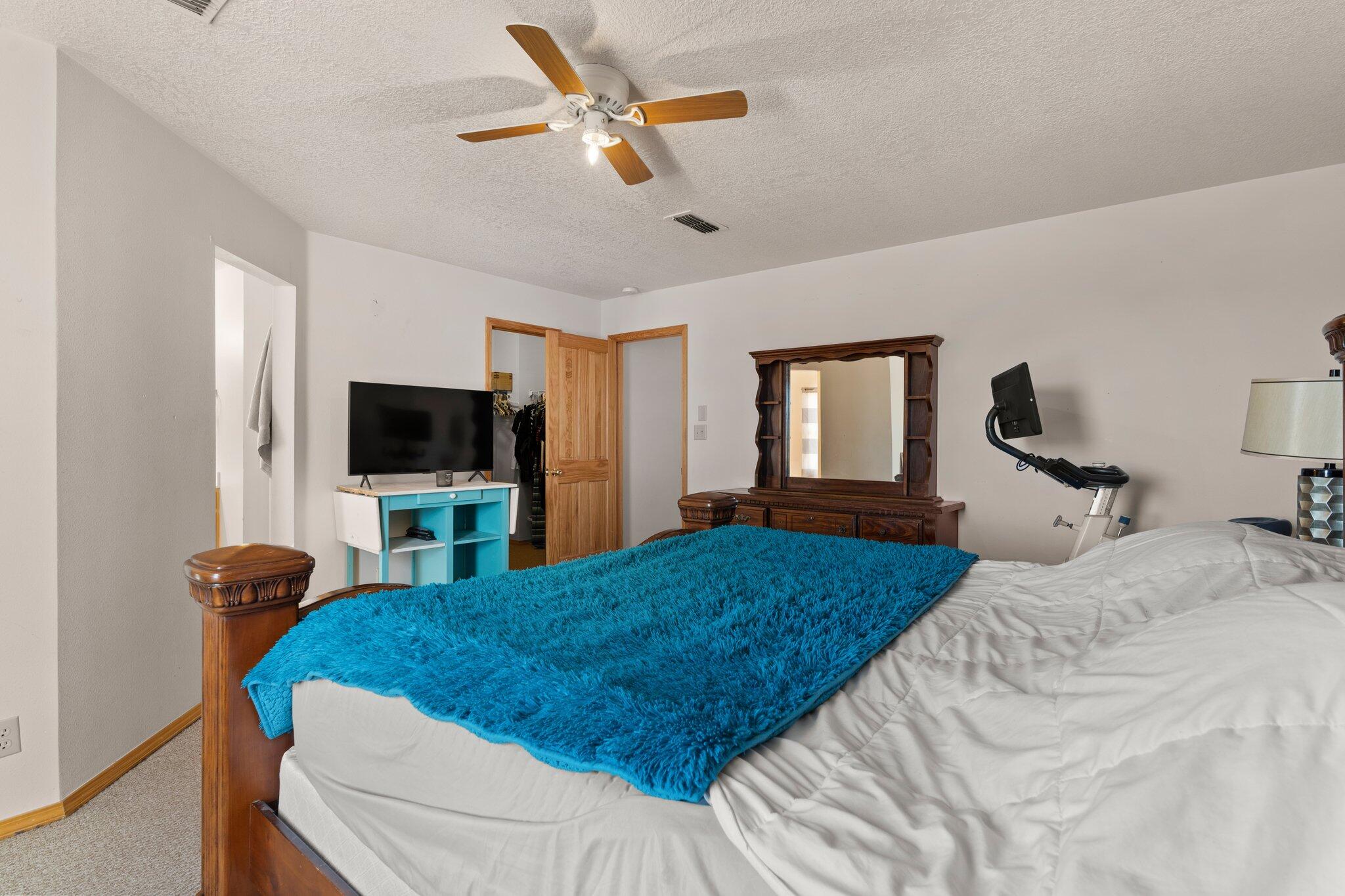 3292 San Ildefonso Loop NE