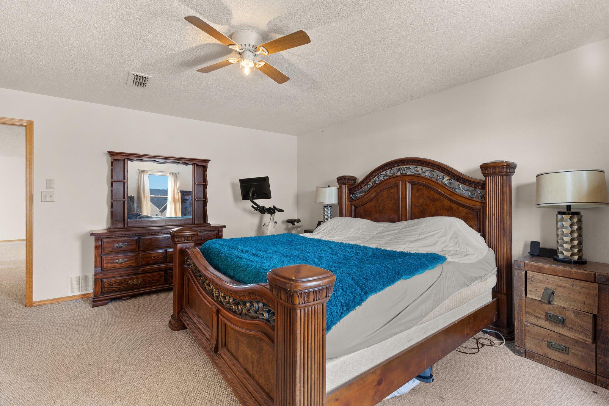 3292 San Ildefonso Loop NE