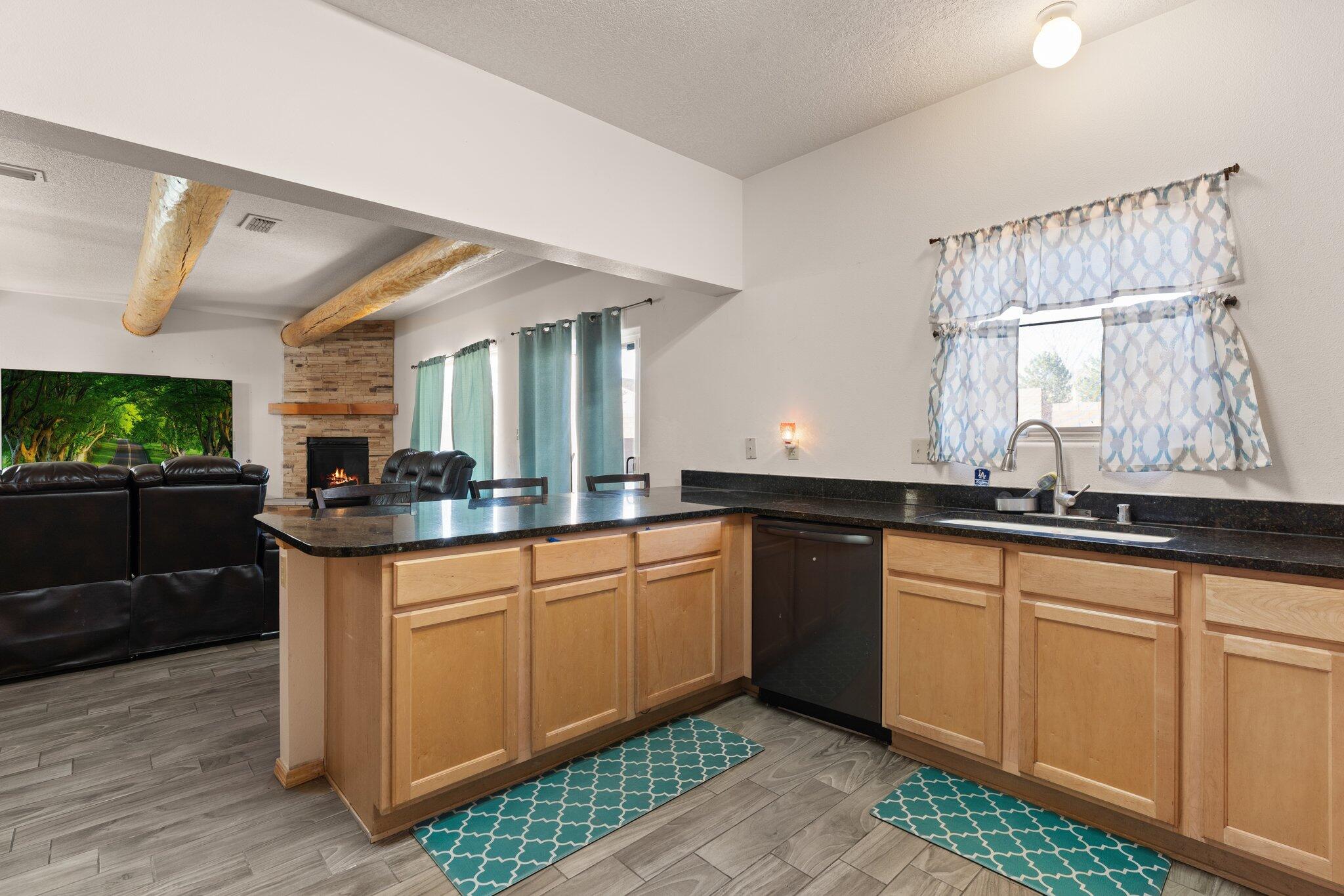 3292 San Ildefonso Loop NE