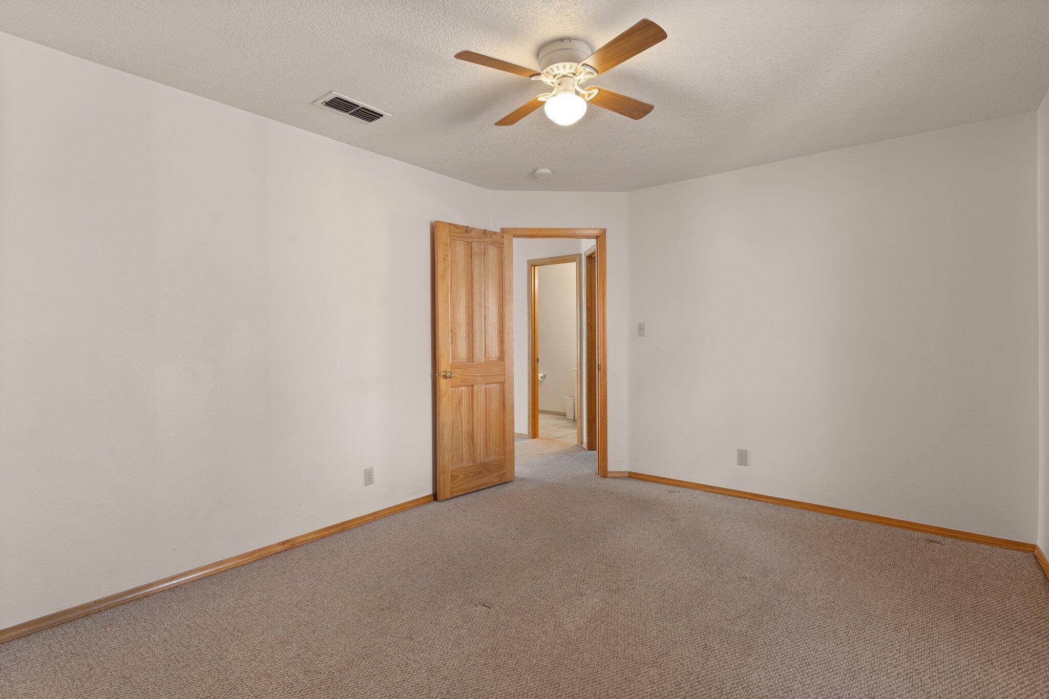 3292 San Ildefonso Loop NE