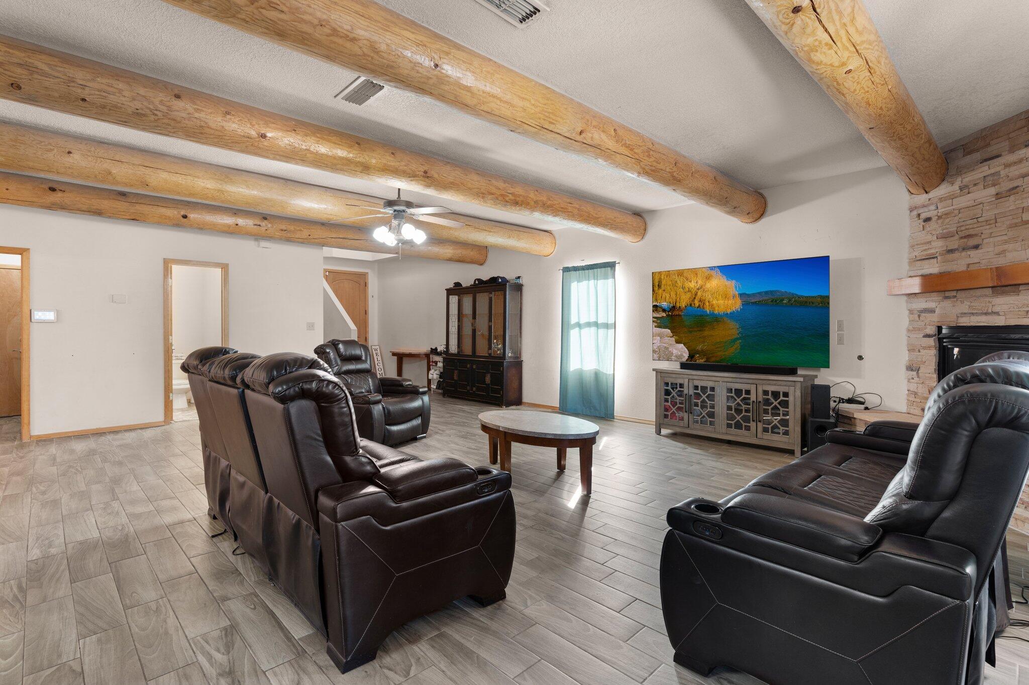 3292 San Ildefonso Loop NE