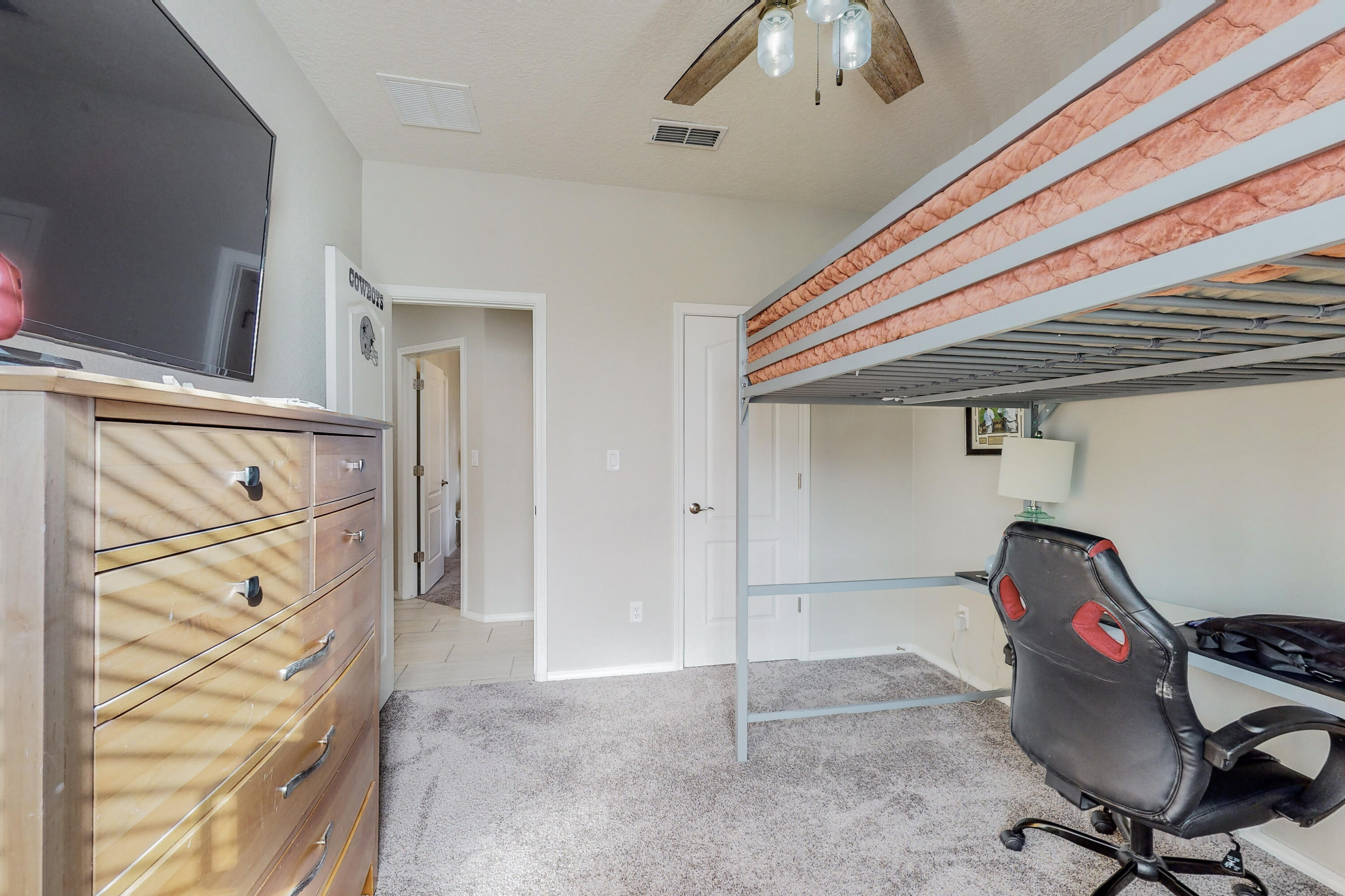 1801 Tent Rocks Drive NW