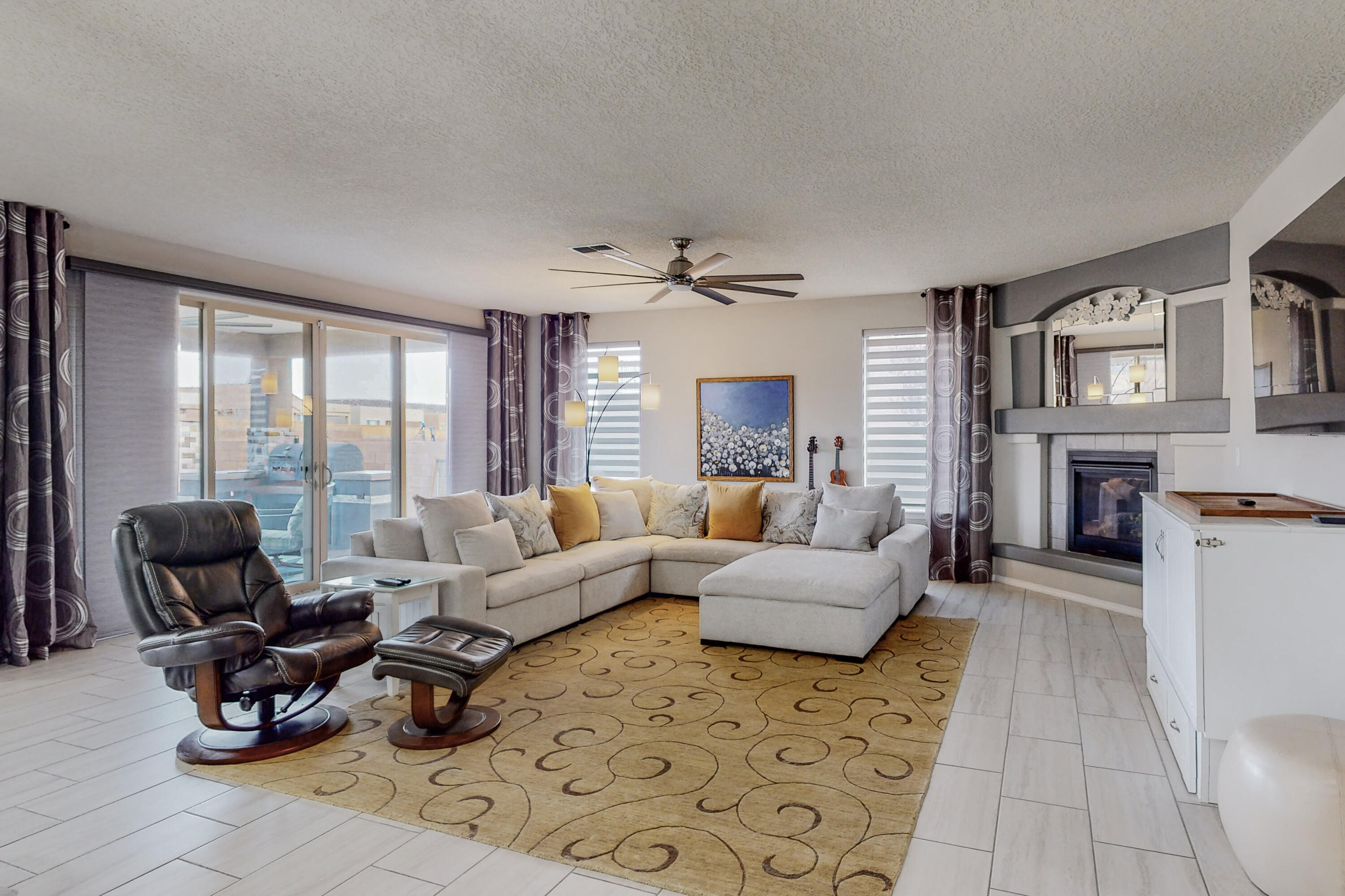 1801 Tent Rocks Drive NW