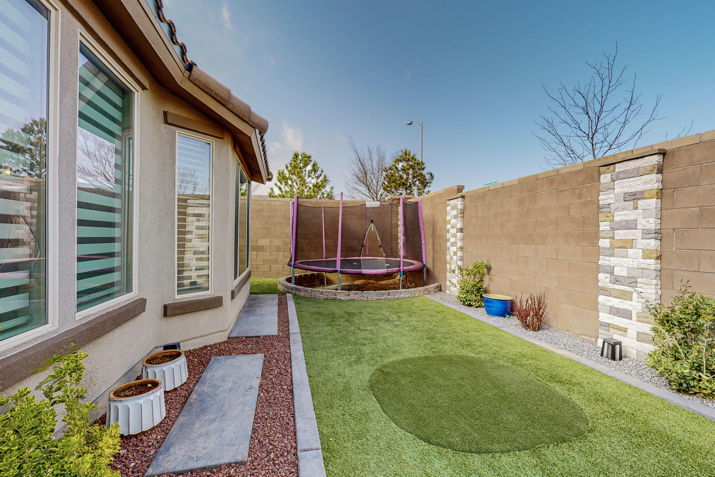 1801 Tent Rocks Drive NW