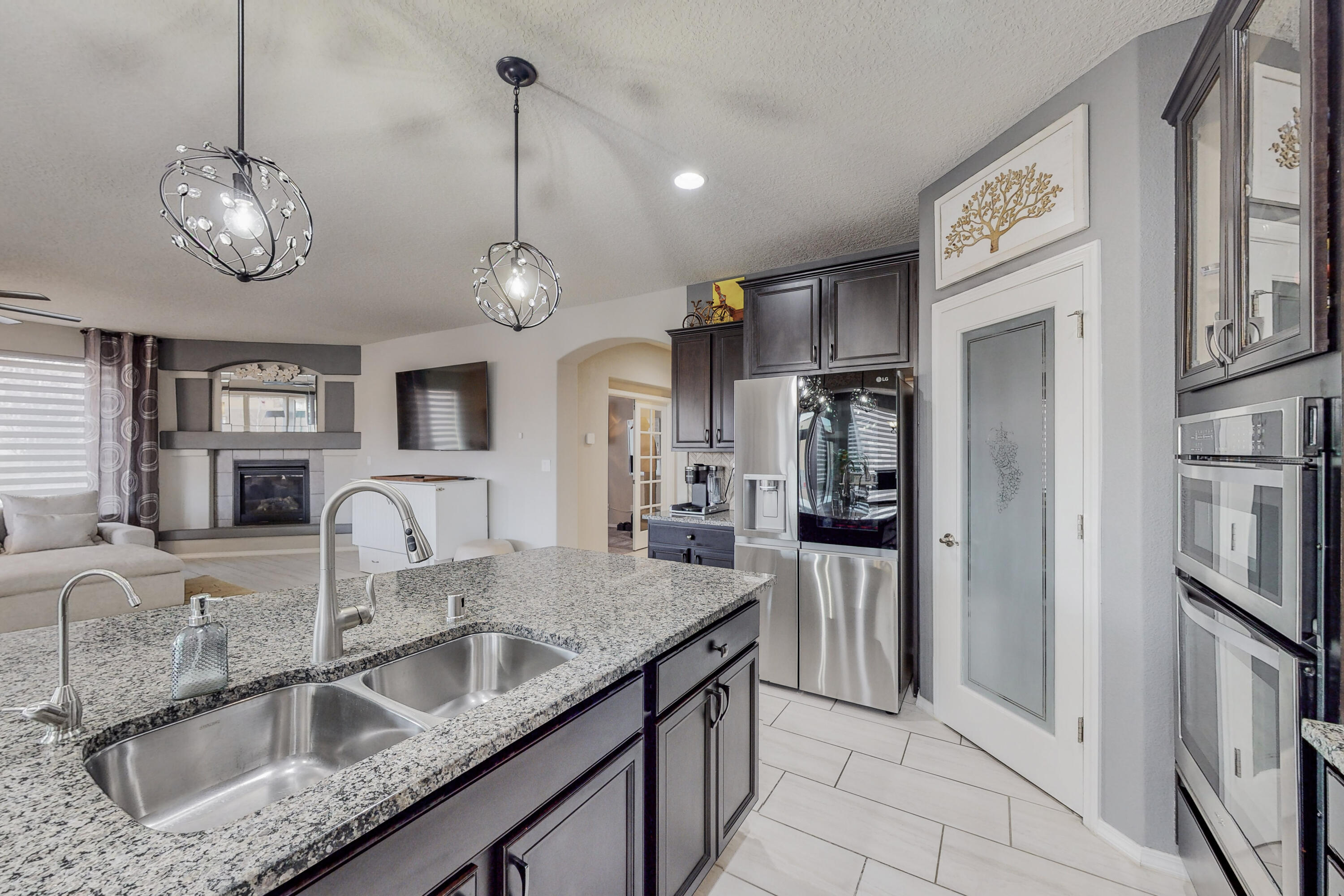 1801 Tent Rocks Drive NW