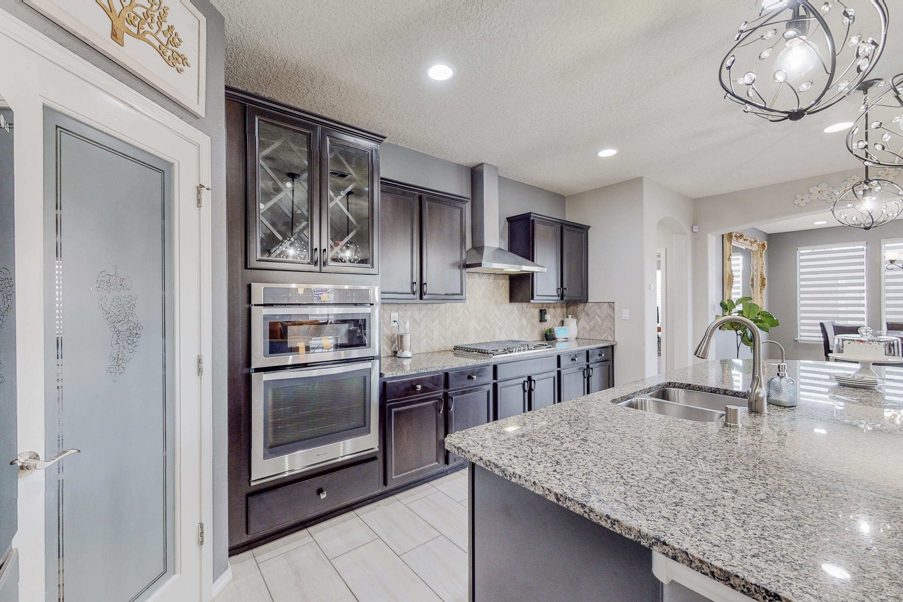 1801 Tent Rocks Drive NW