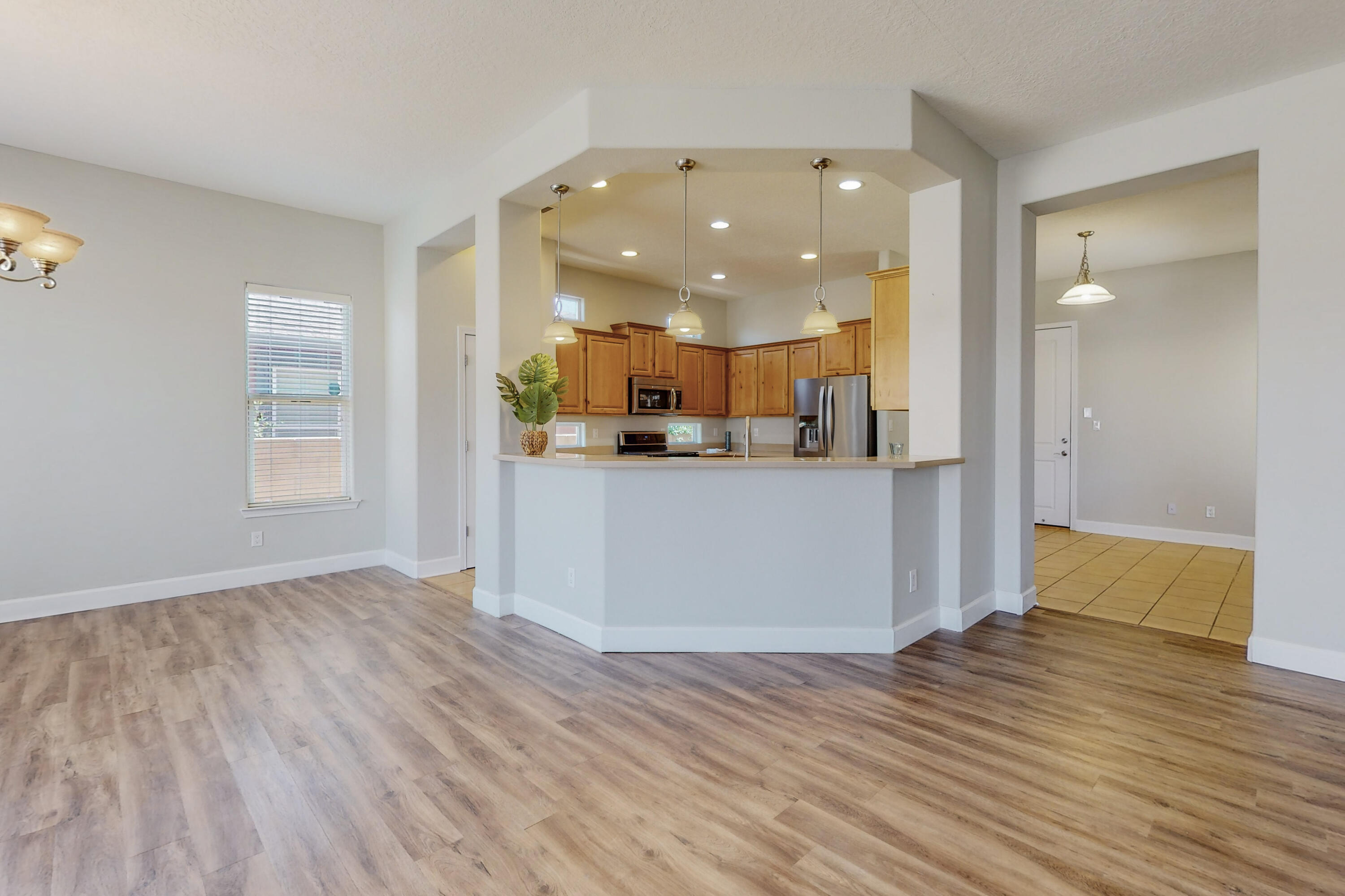 171 Zuni River Circle SW