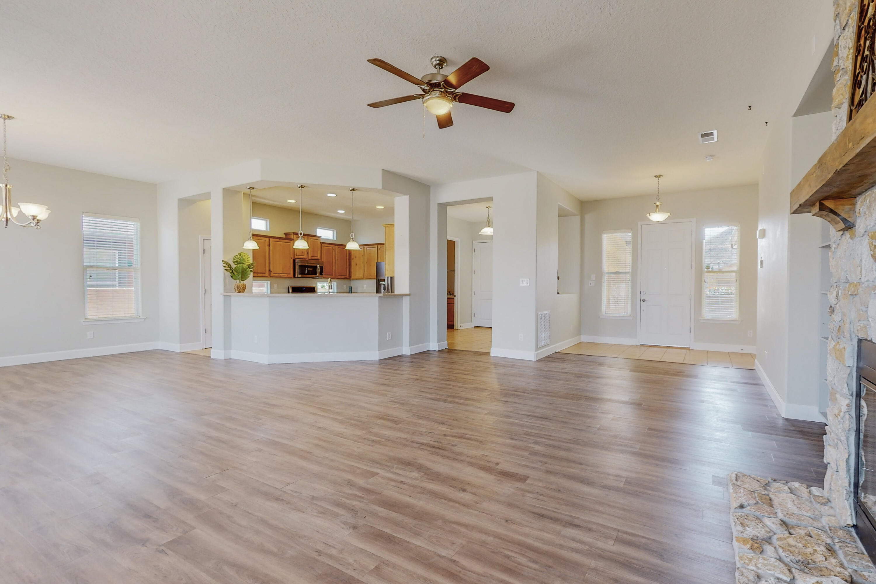 171 Zuni River Circle SW
