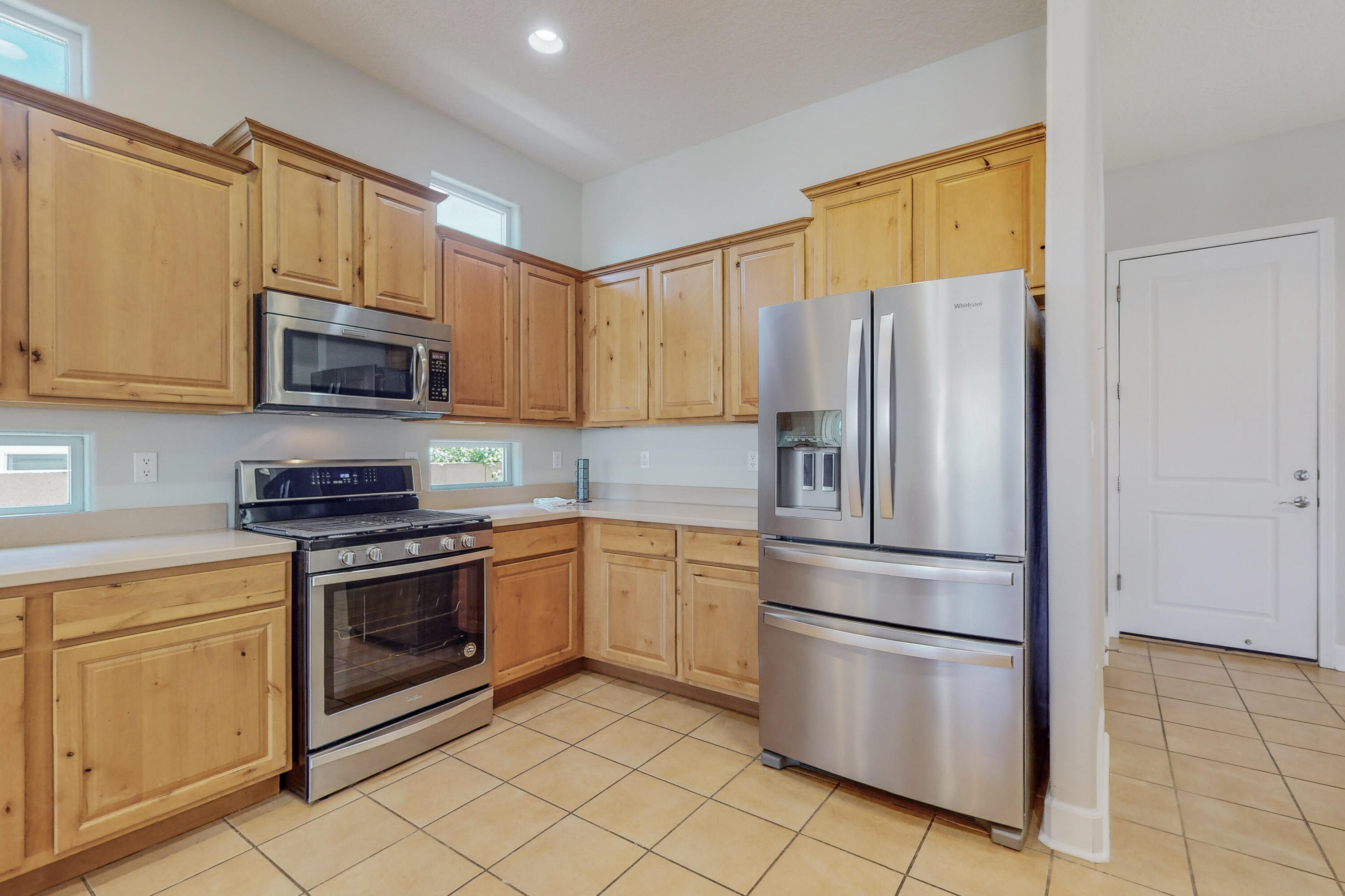 171 Zuni River Circle SW
