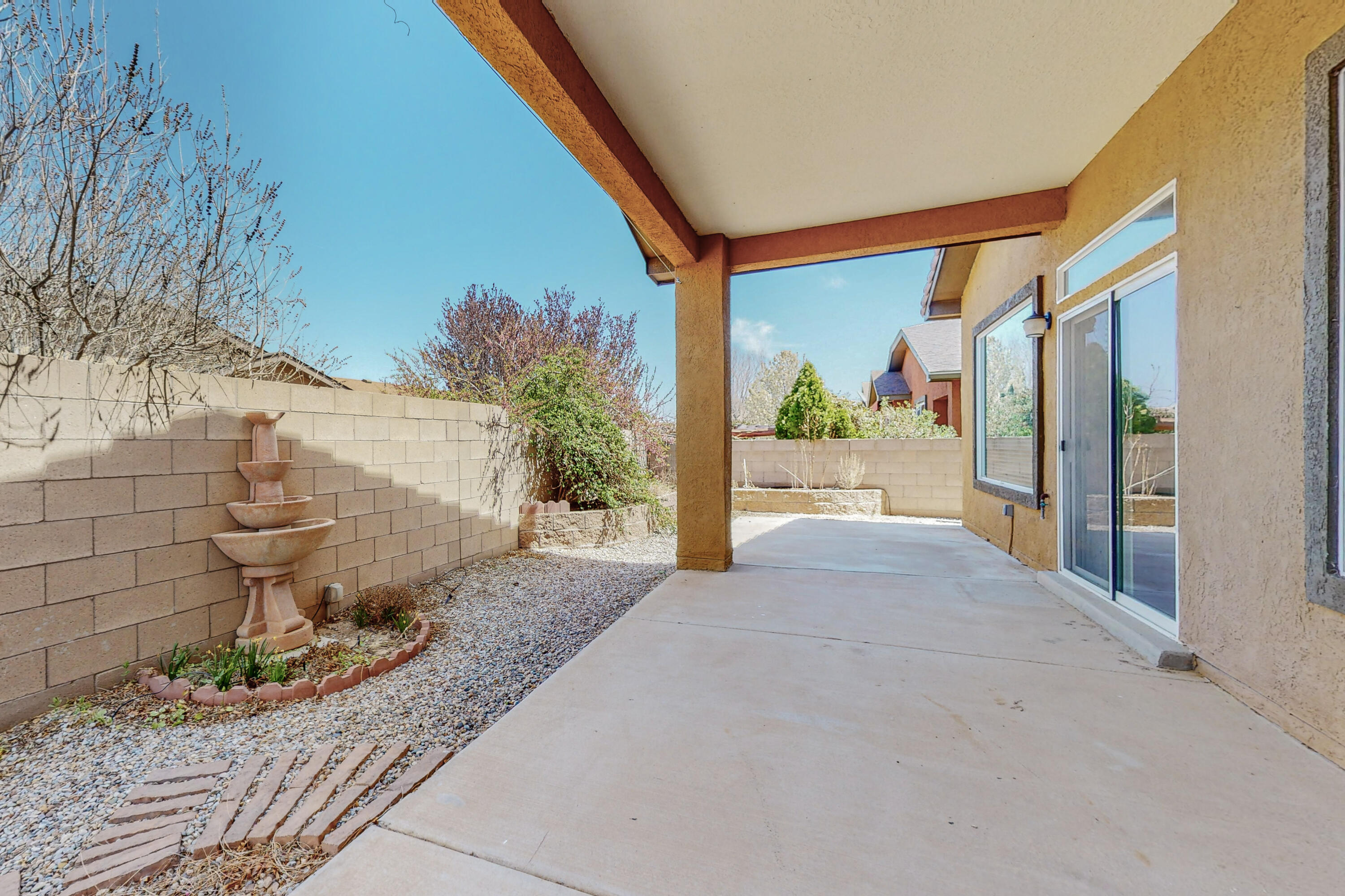 171 Zuni River Circle SW
