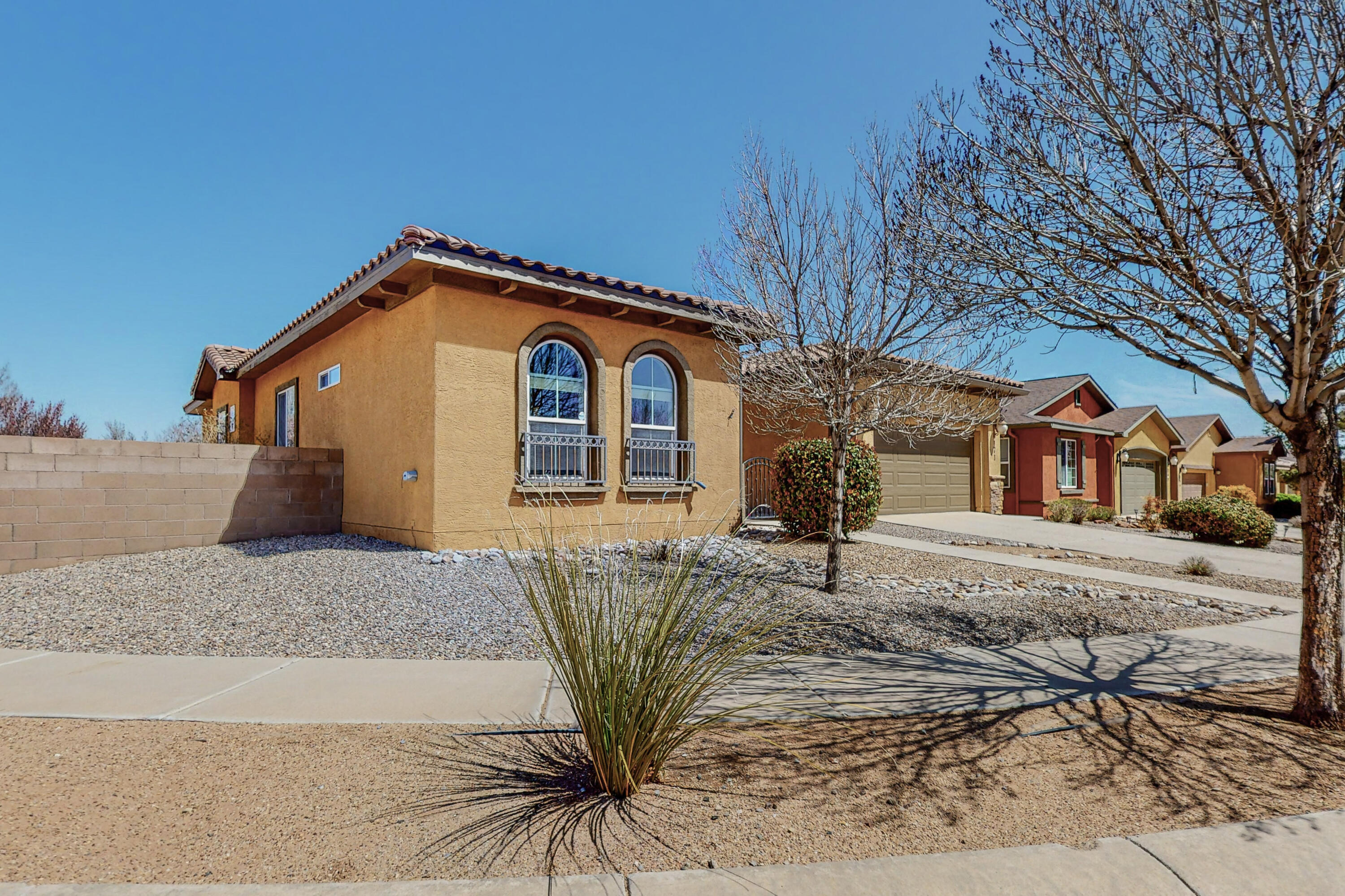 171 Zuni River Circle SW
