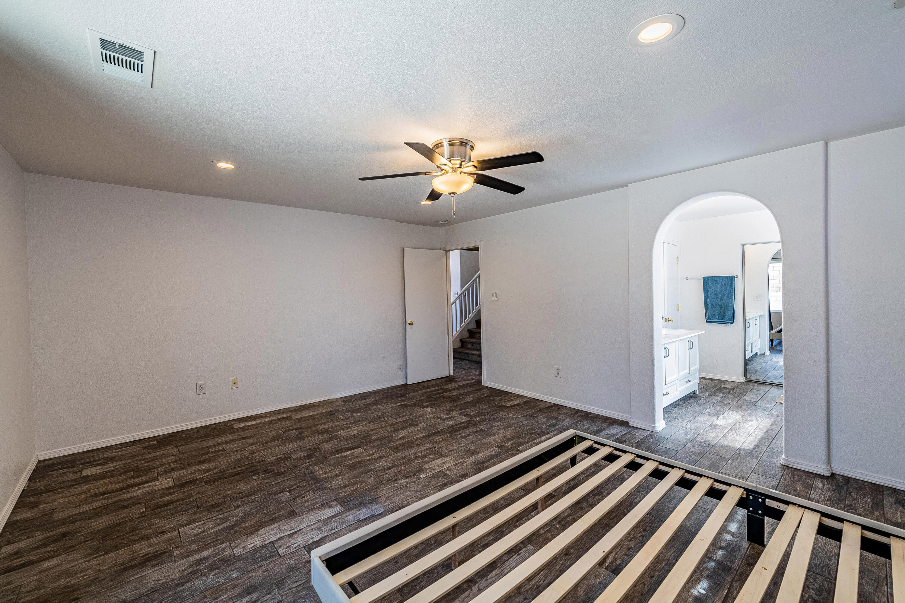 2301 Meadow Gate Trail SW