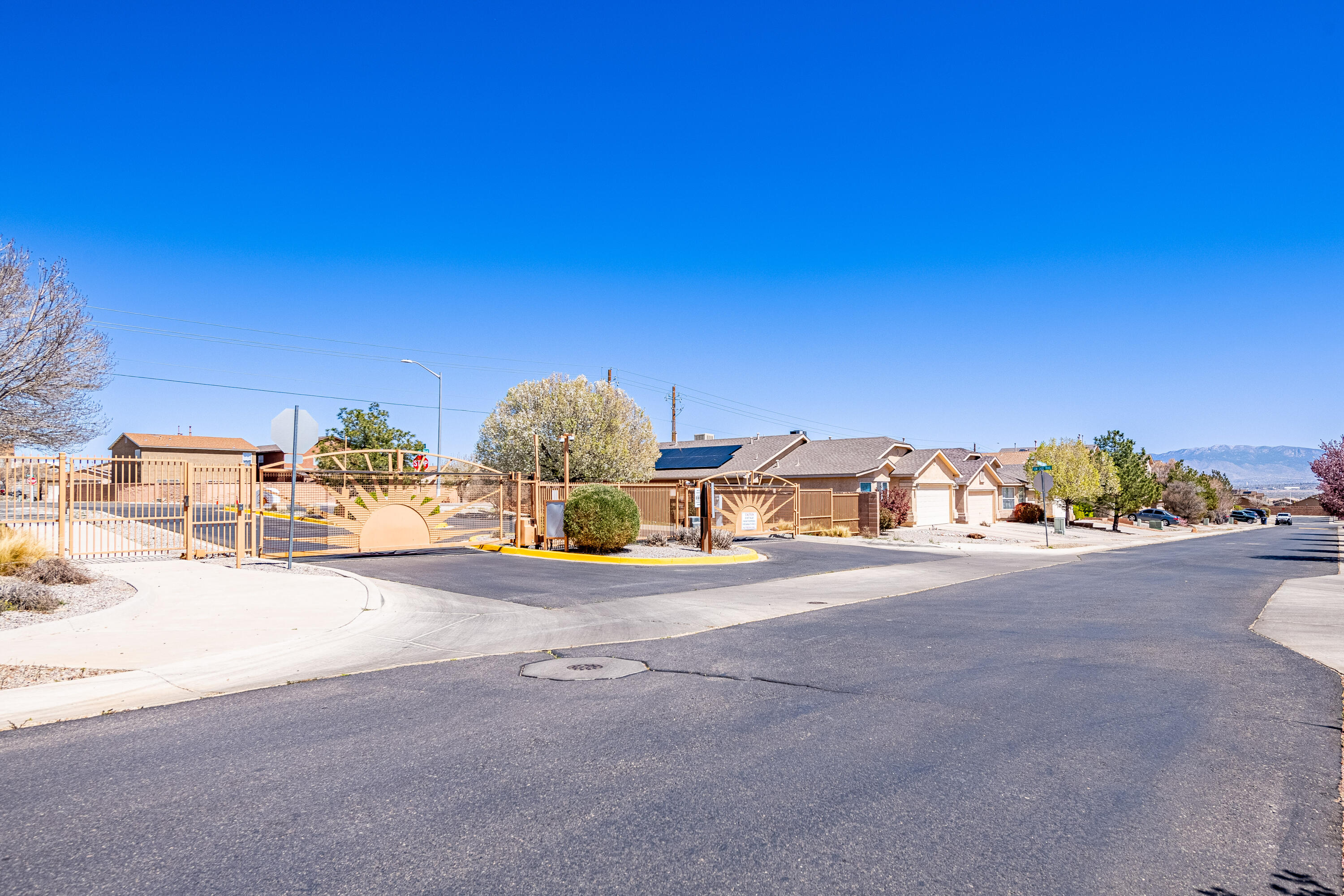 2301 Meadow Gate Trail SW
