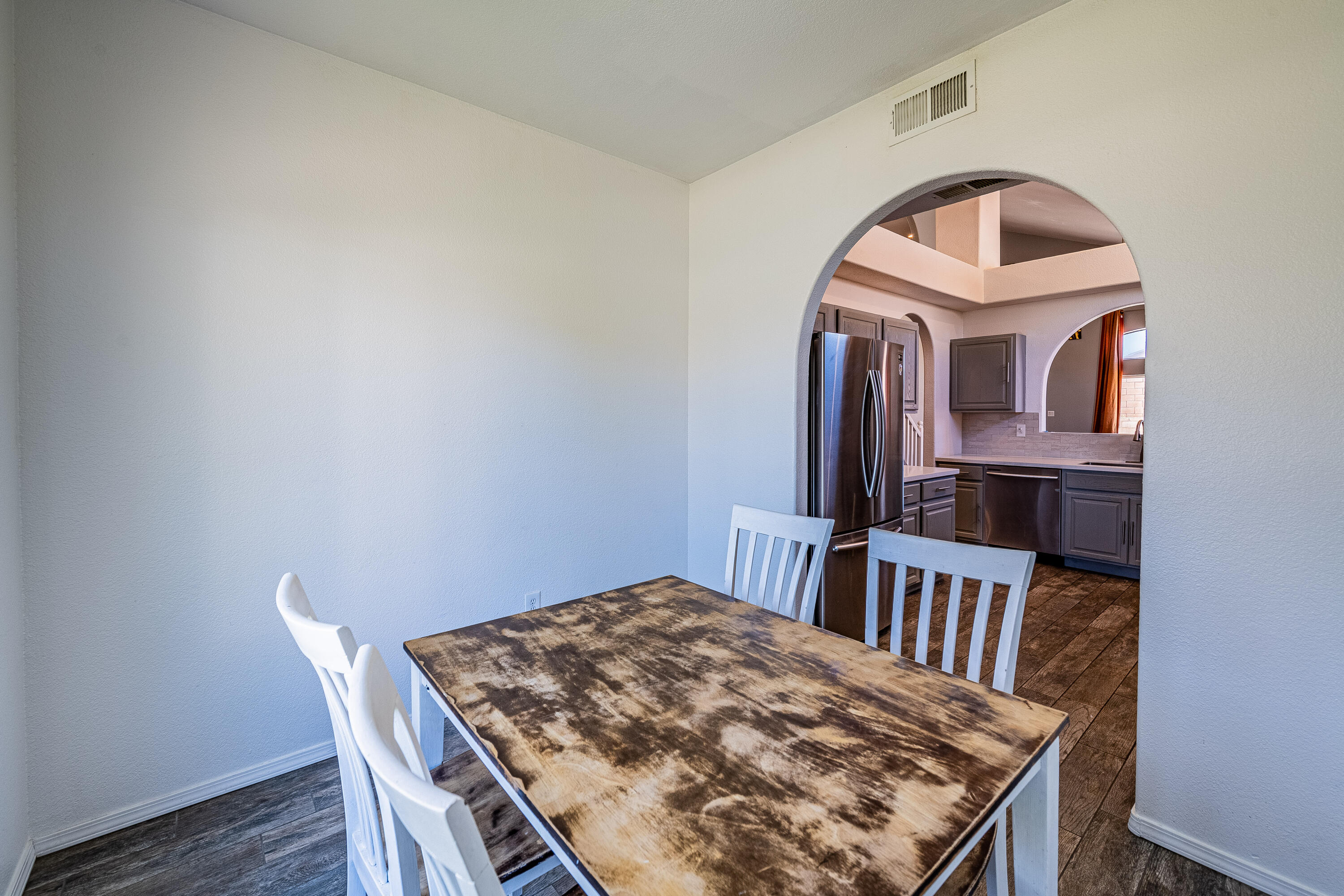 2301 Meadow Gate Trail SW