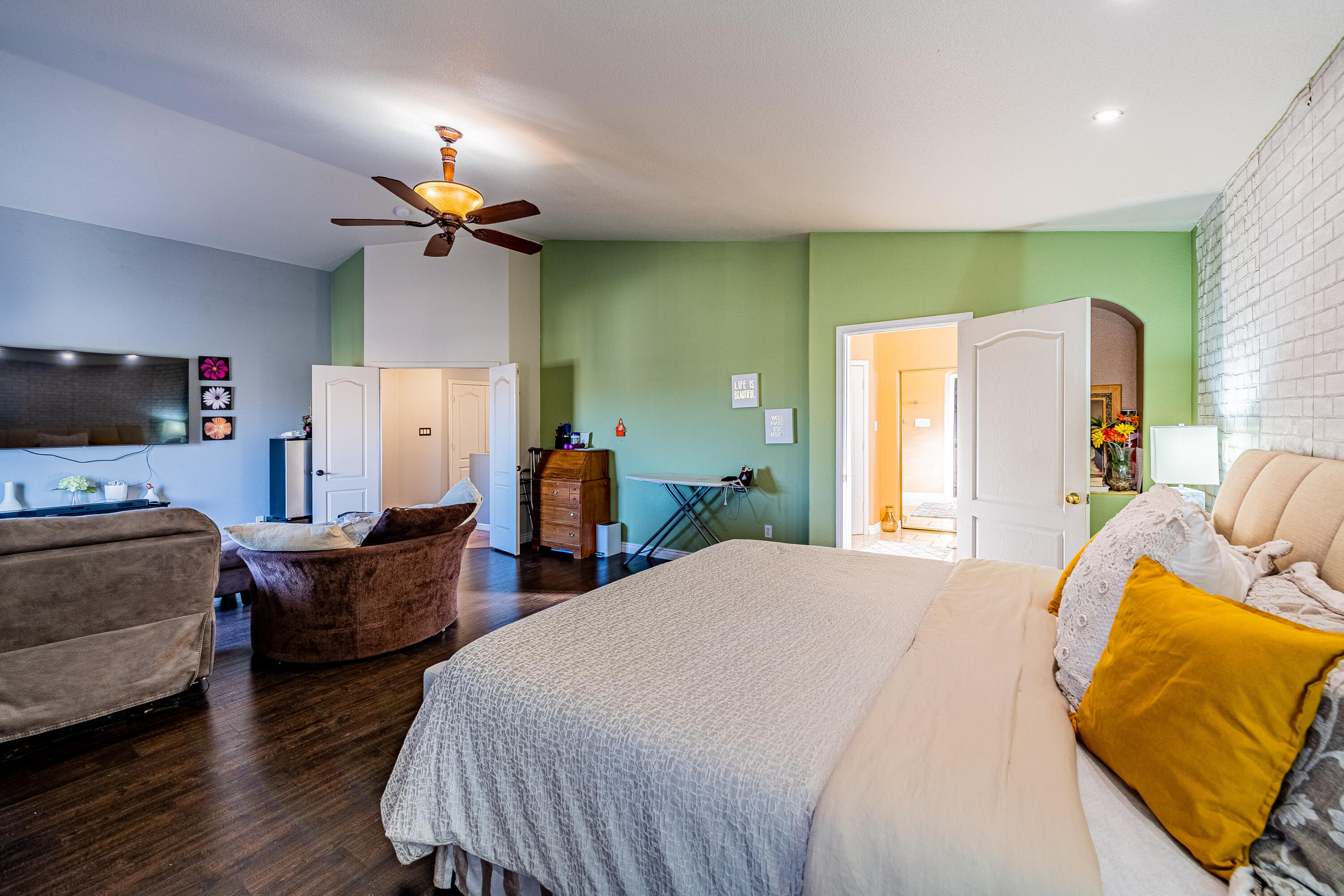 9805 Canyon Gate Trail SW
