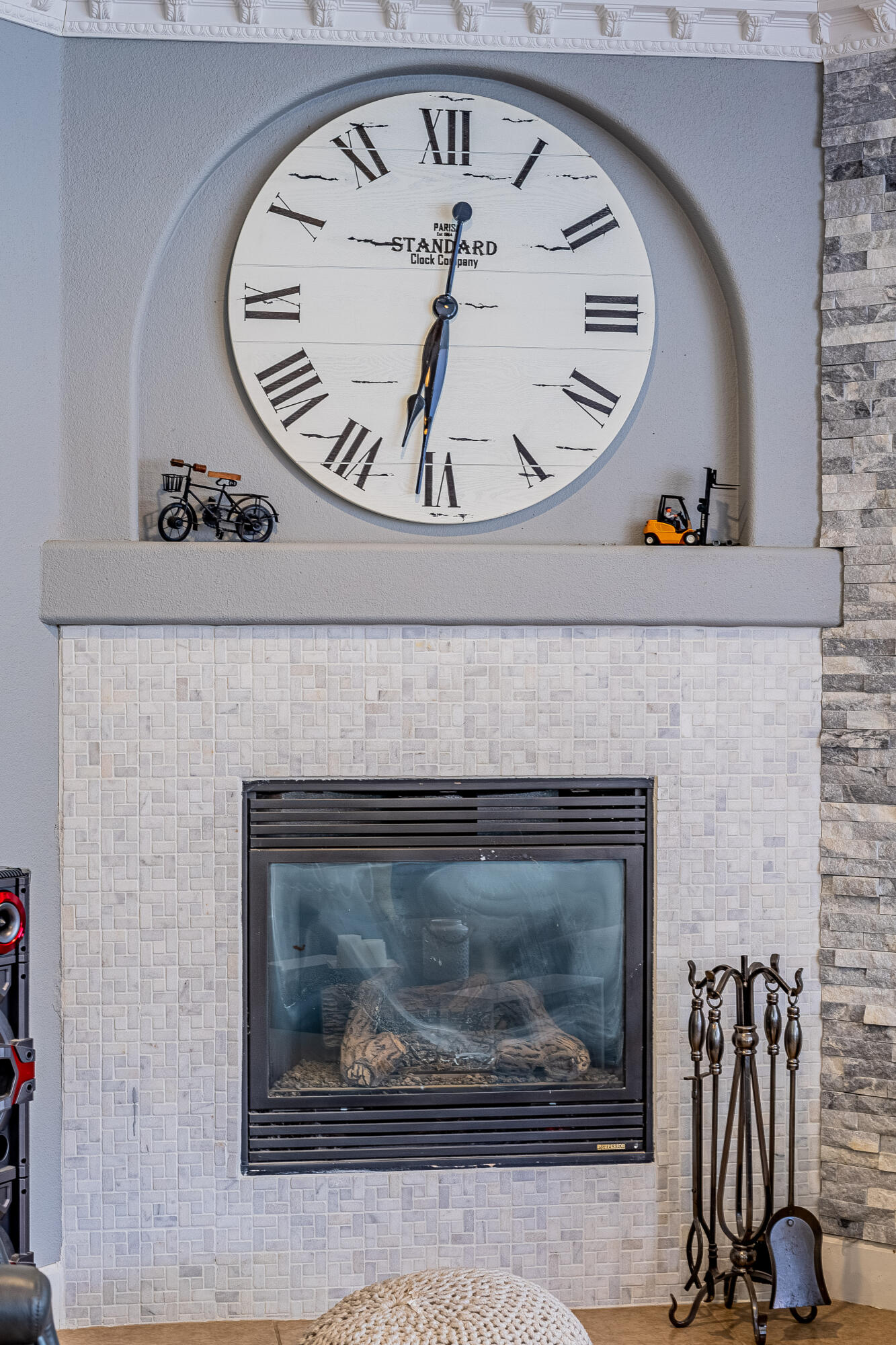 9805 Canyon Gate Trail SW