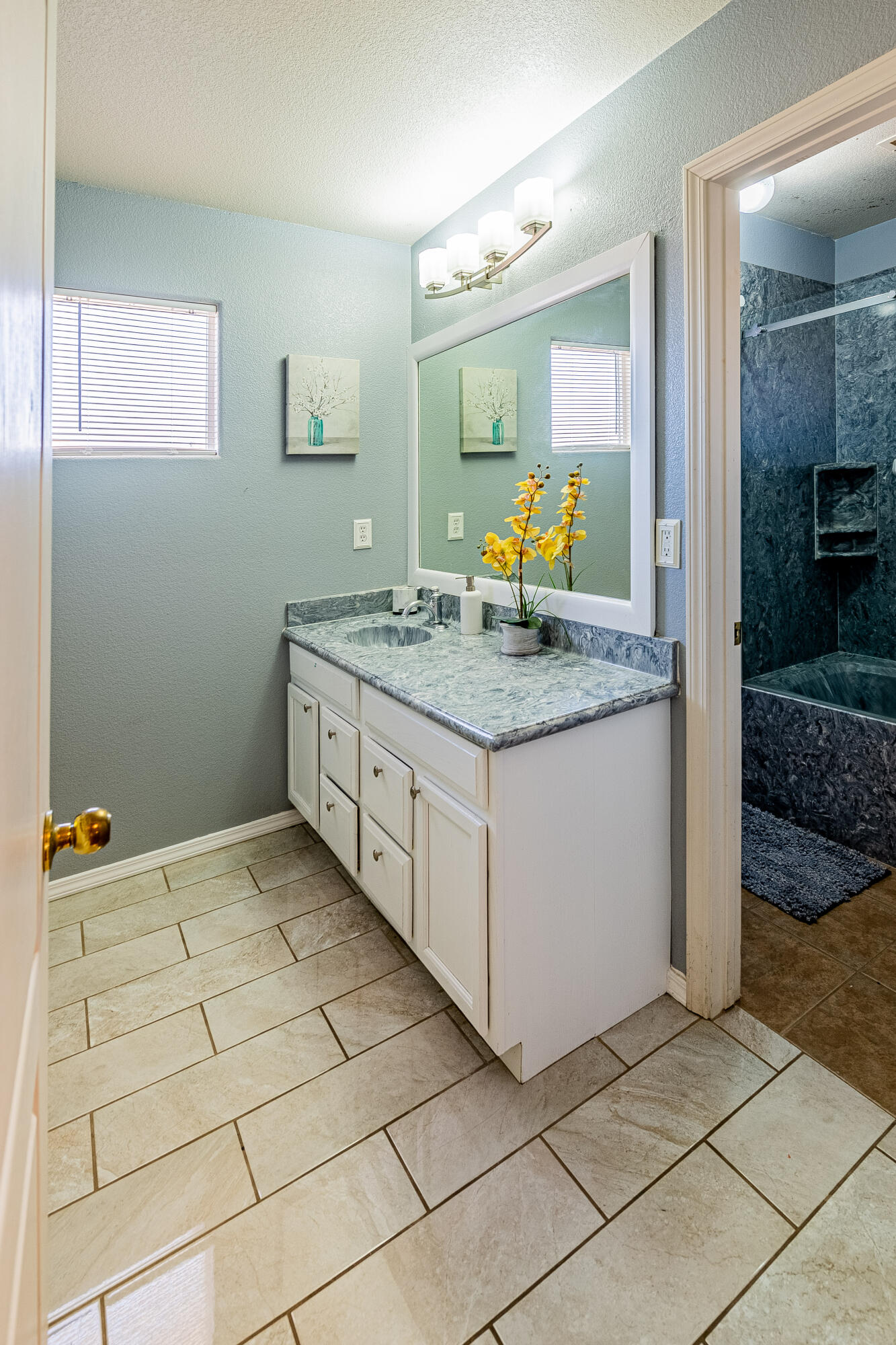 9805 Canyon Gate Trail SW