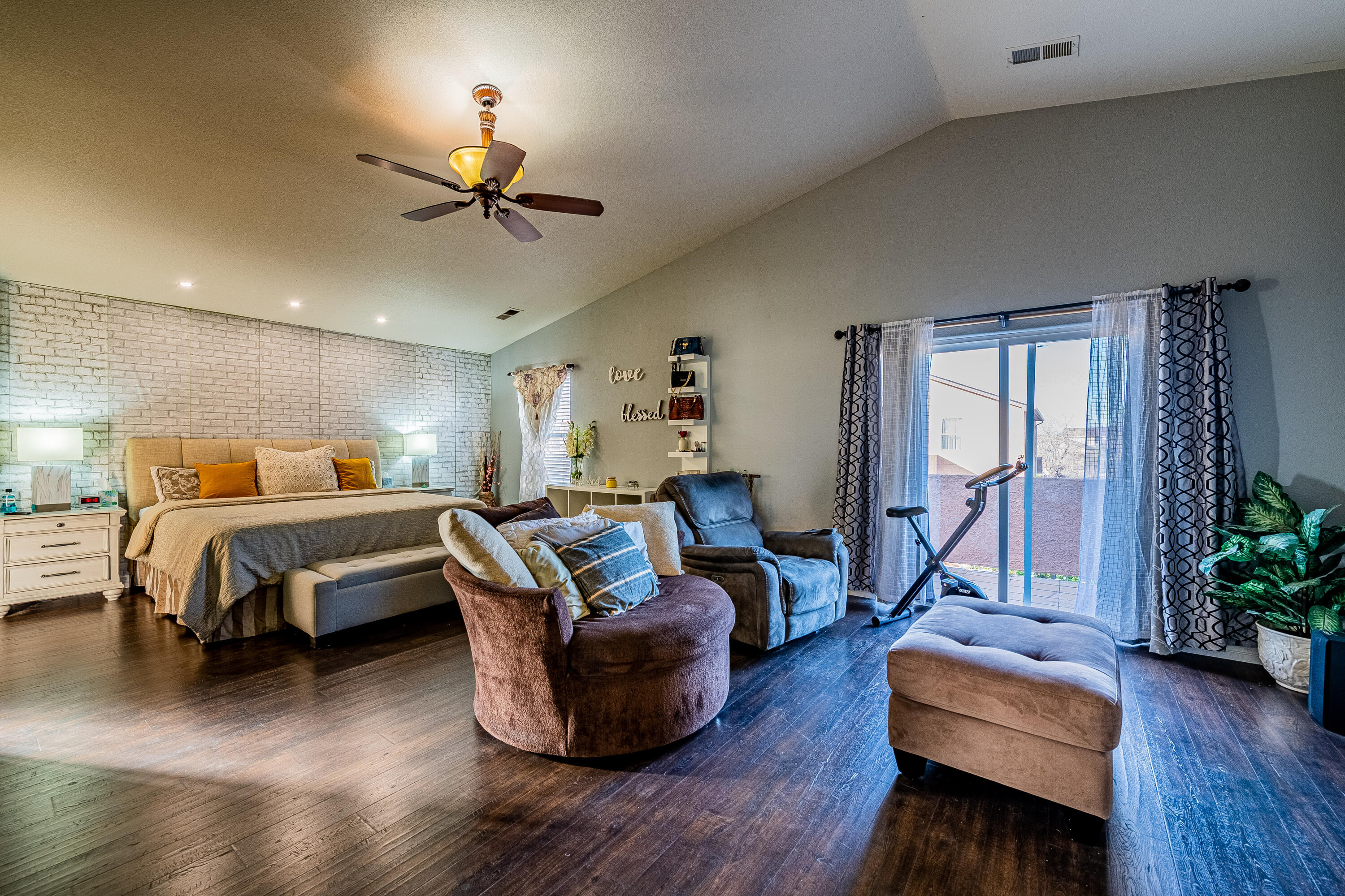 9805 Canyon Gate Trail SW