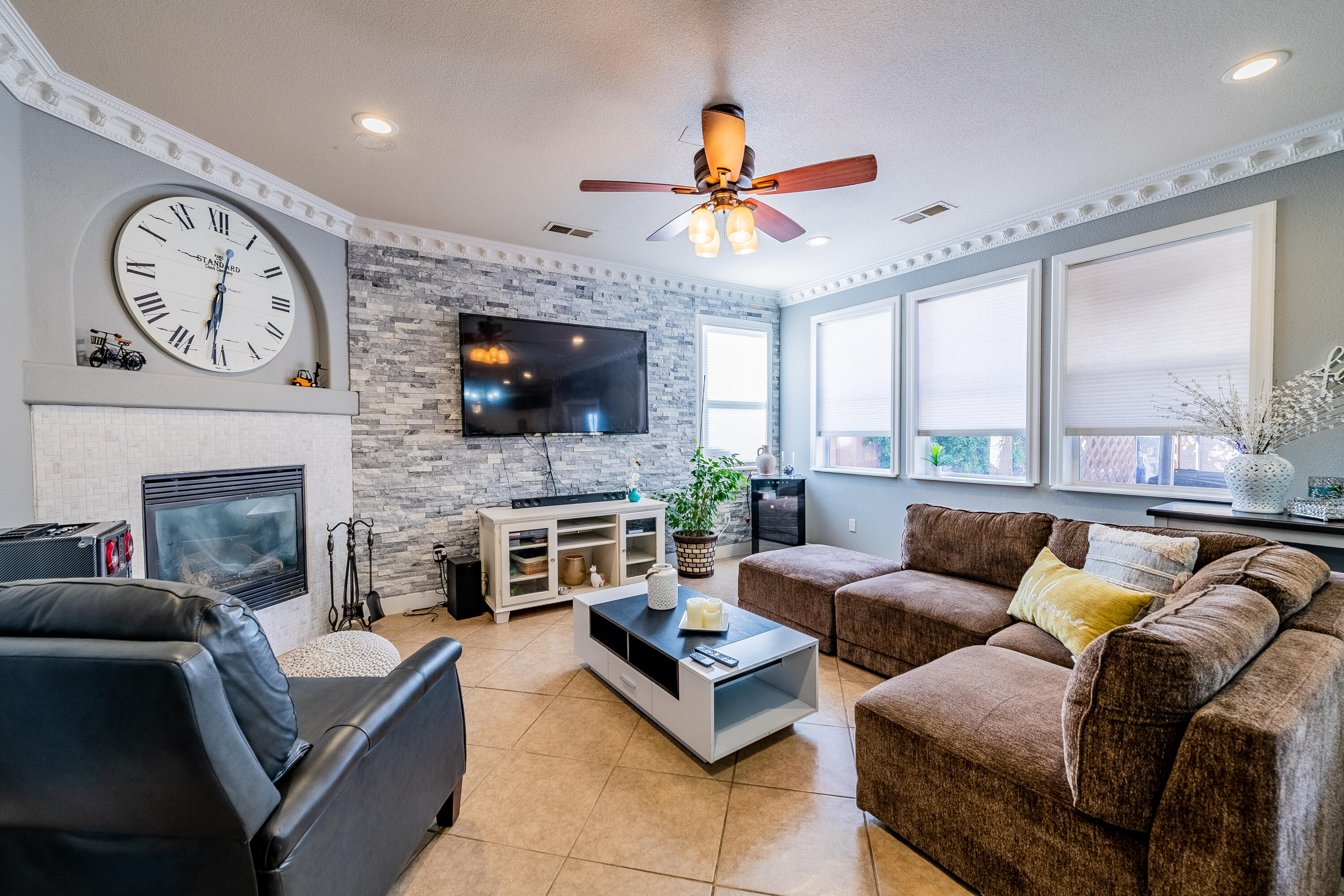 9805 Canyon Gate Trail SW