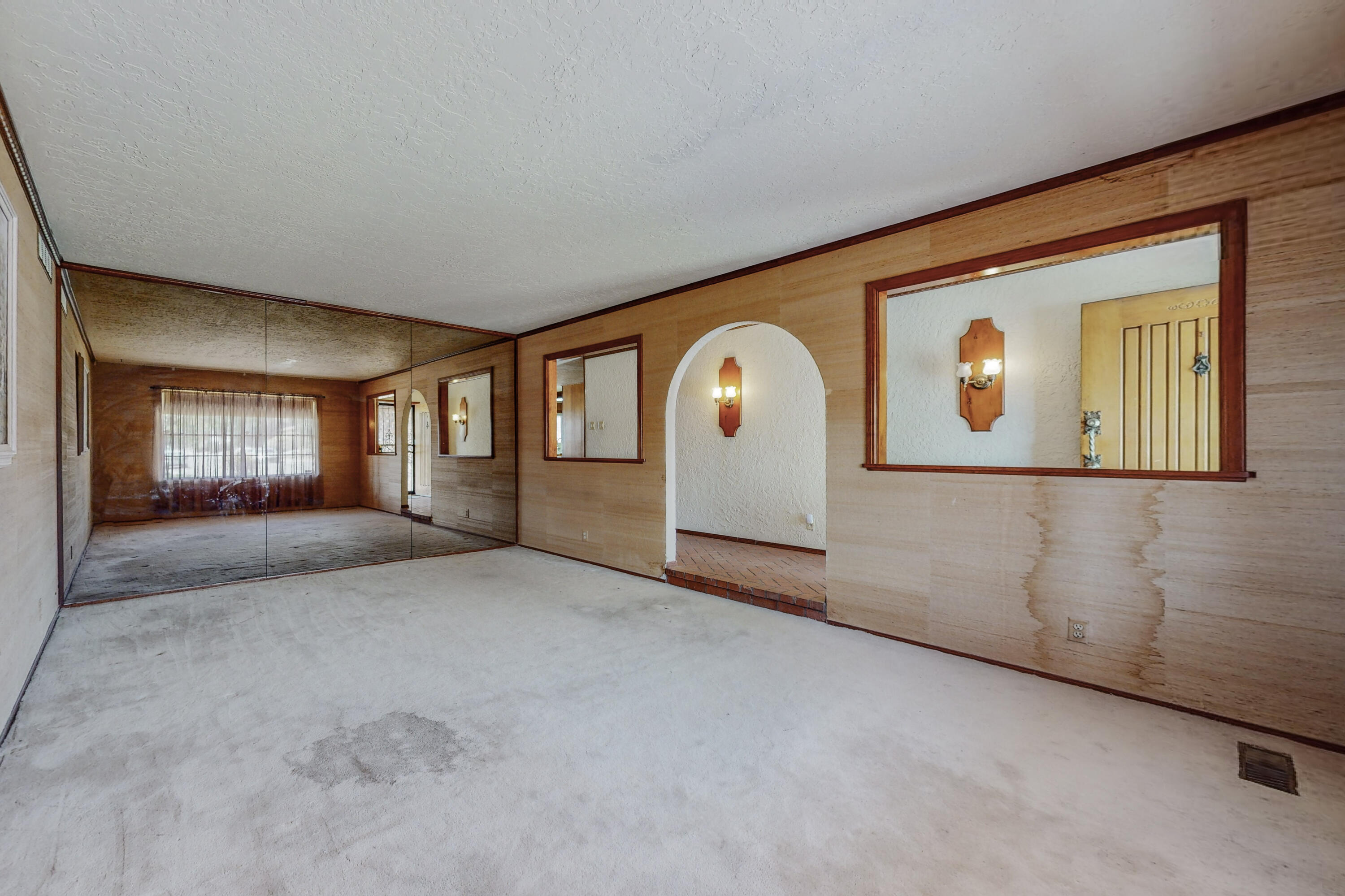 3108 Palo Alto Drive NE