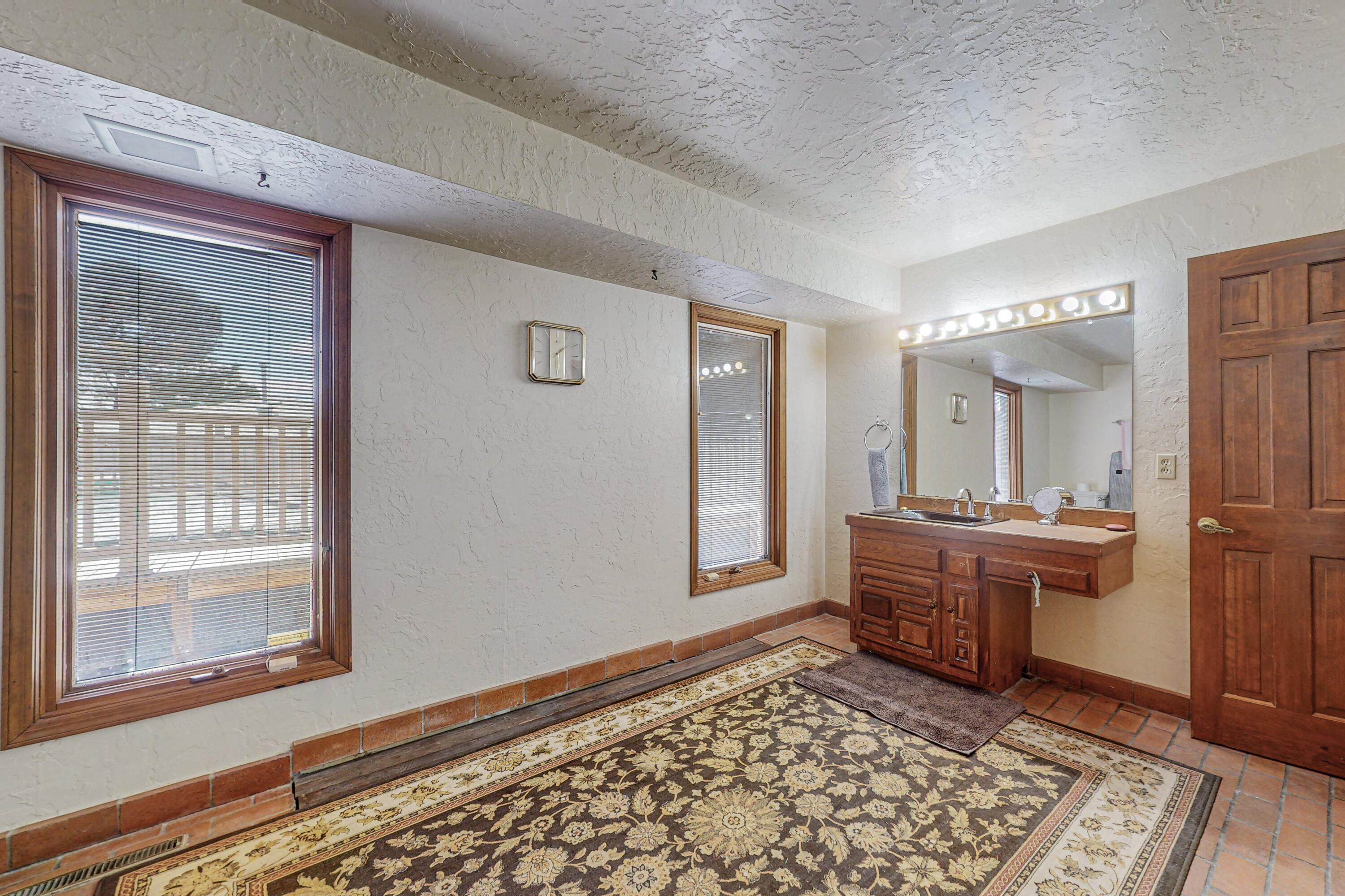3108 Palo Alto Drive NE
