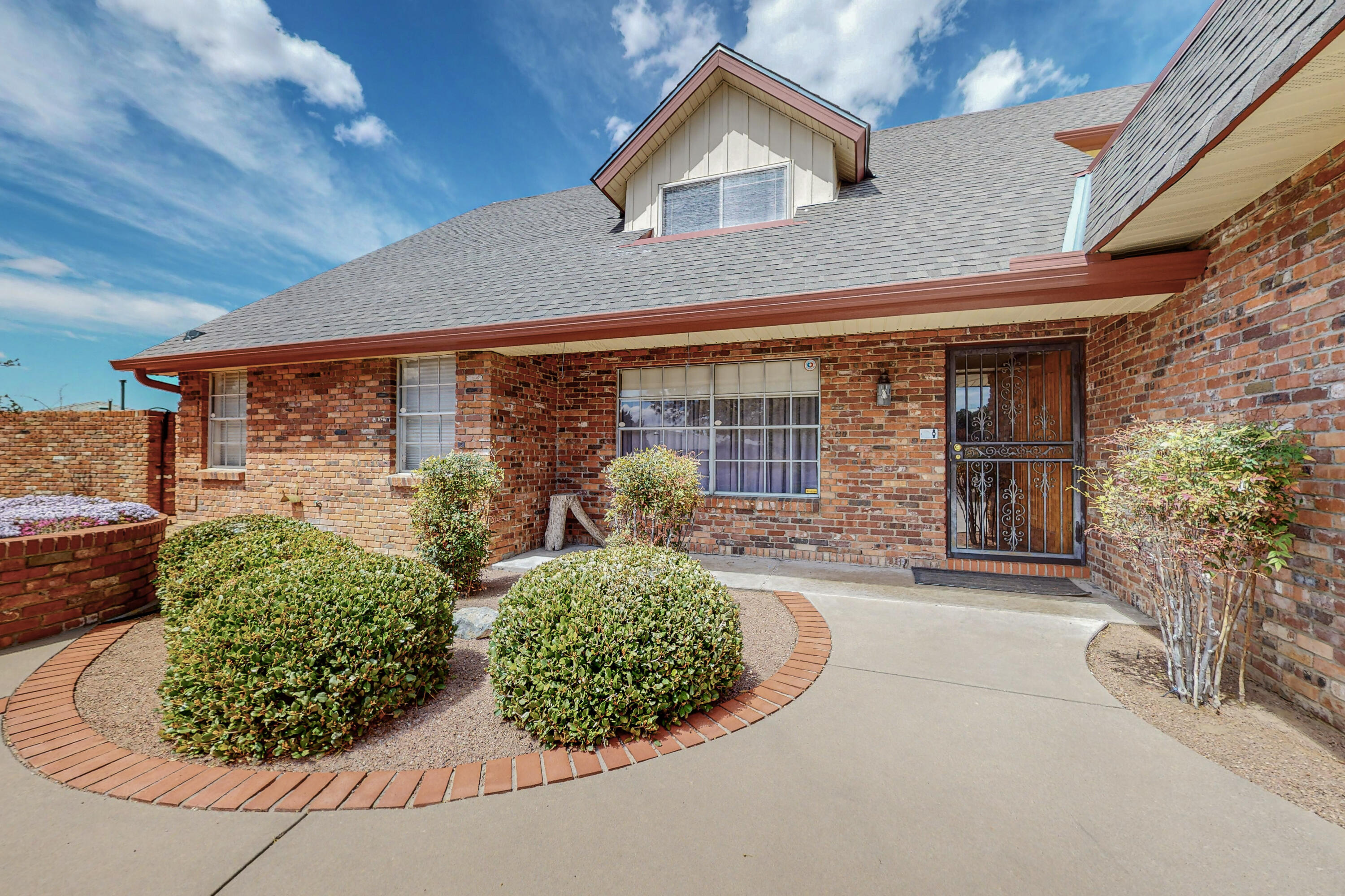 3108 Palo Alto Drive NE