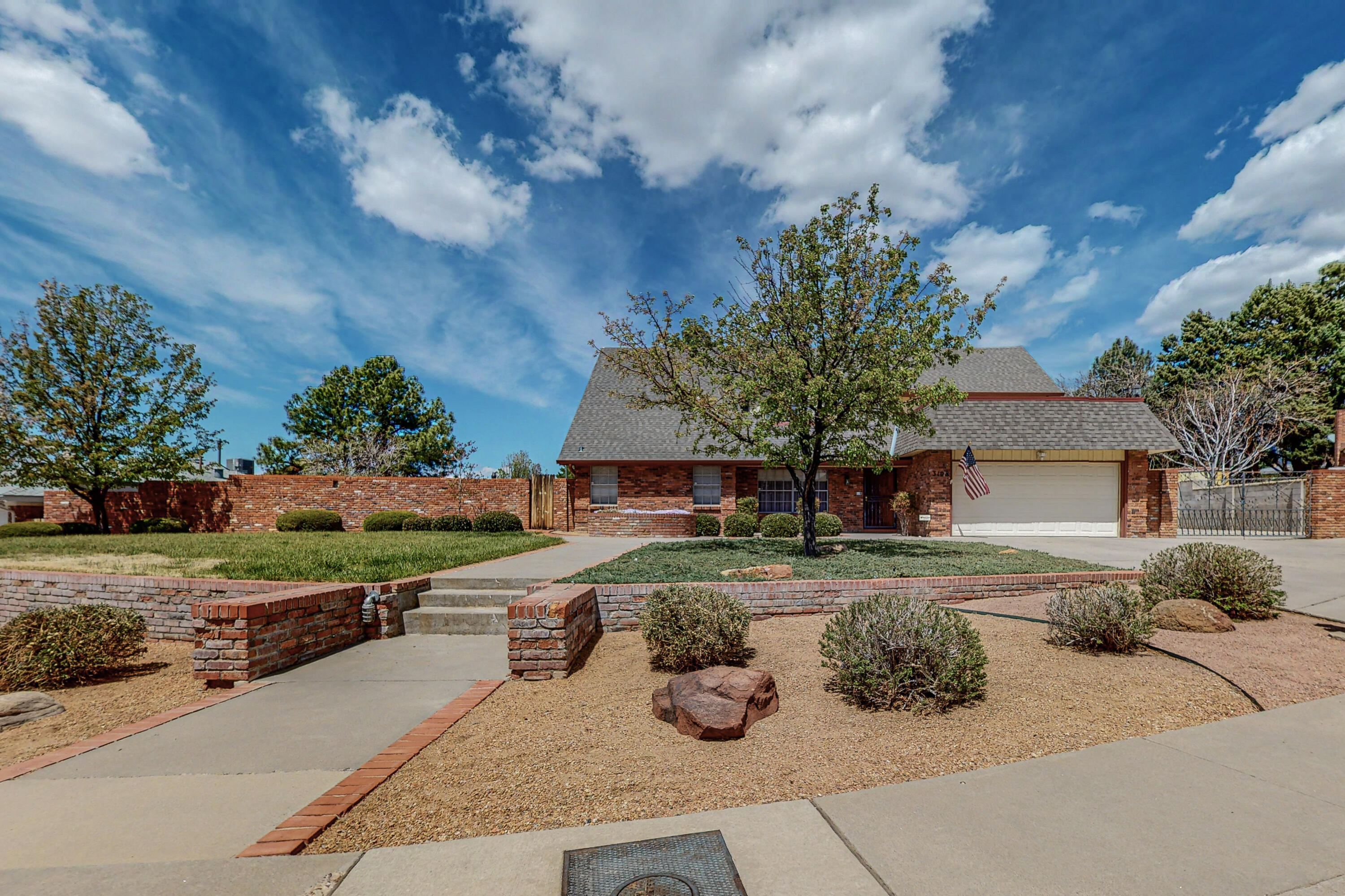 3108 Palo Alto Drive NE