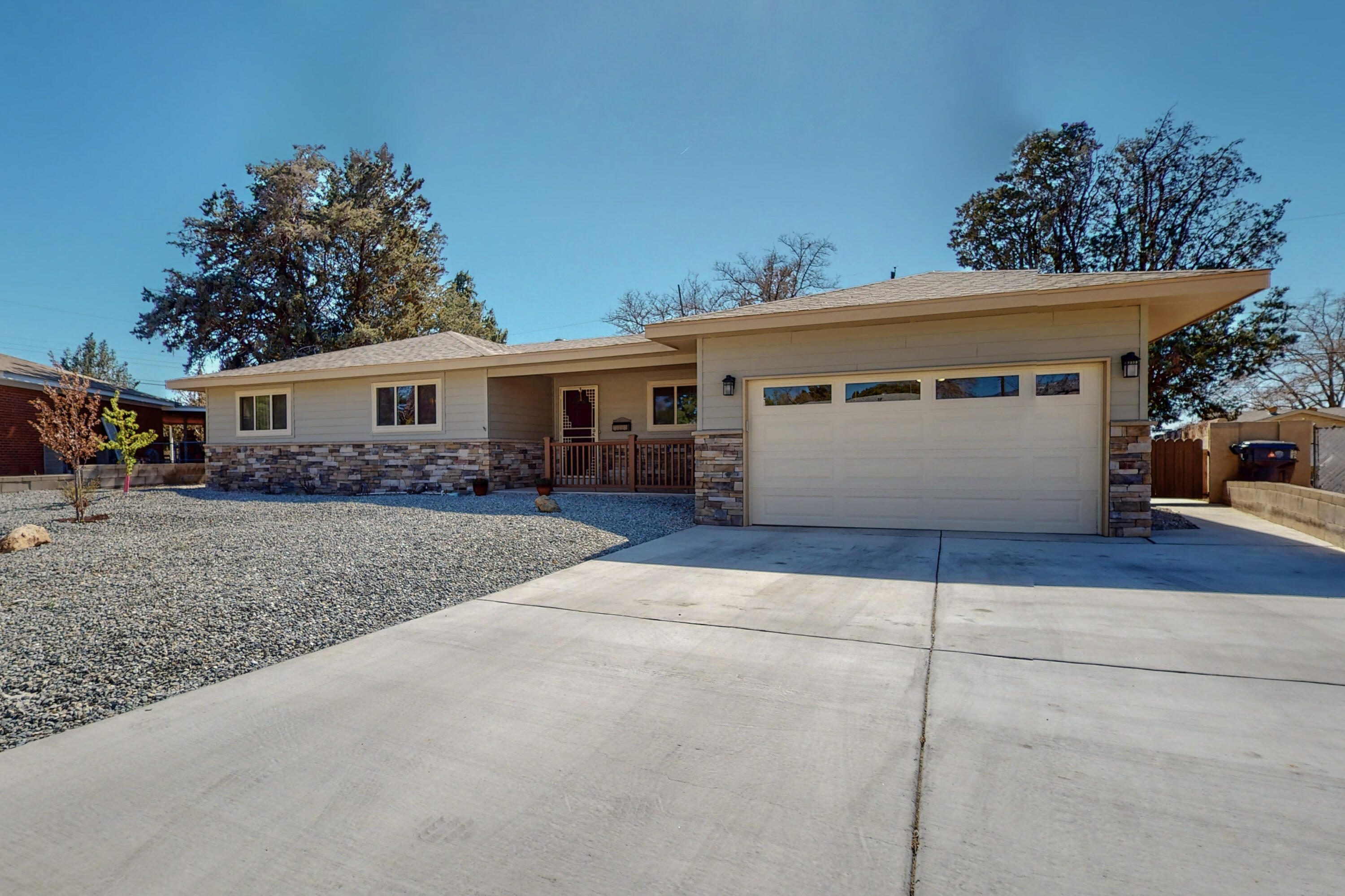 6908 Edwina Avenue NE