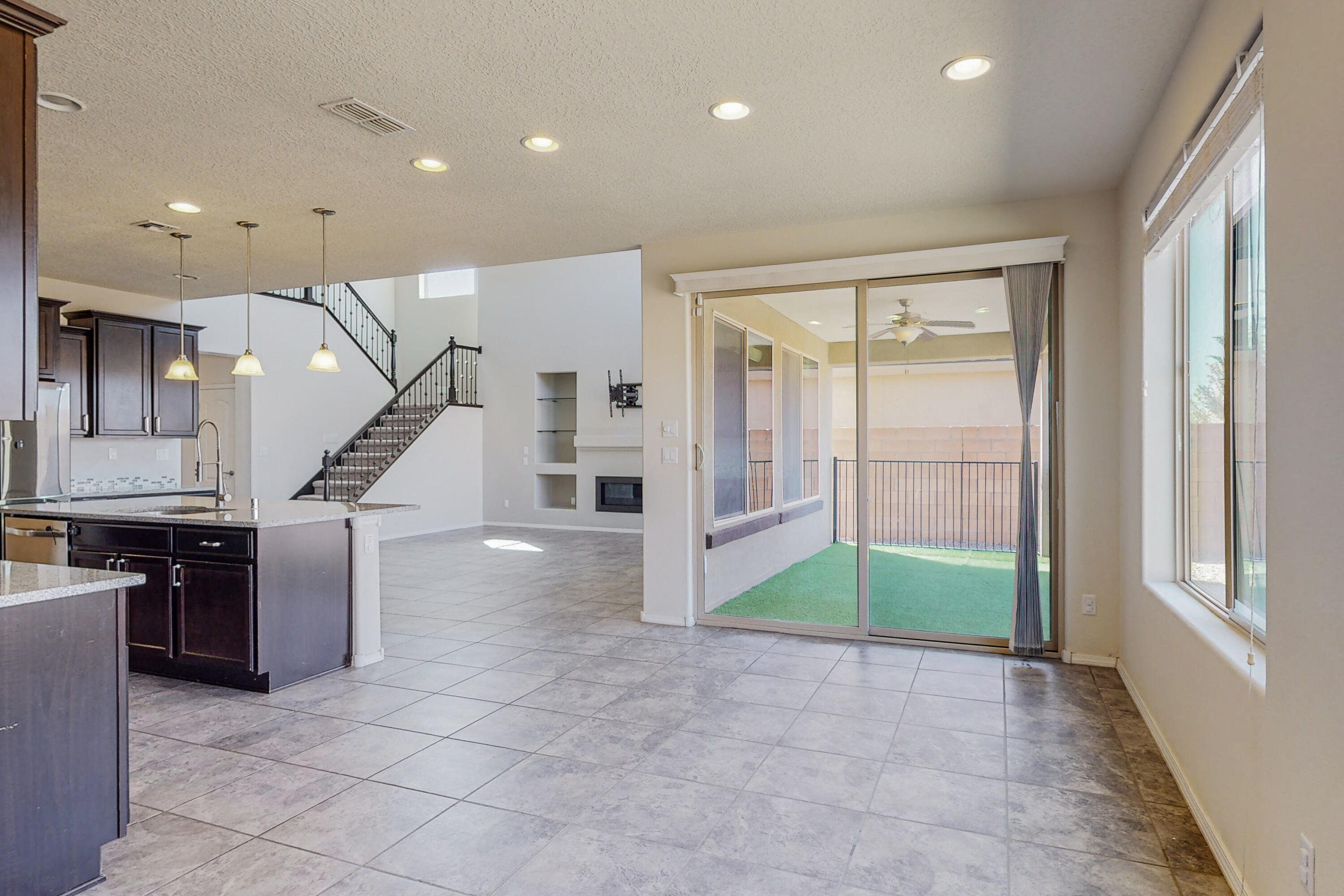6709 Nueva Piedra Street