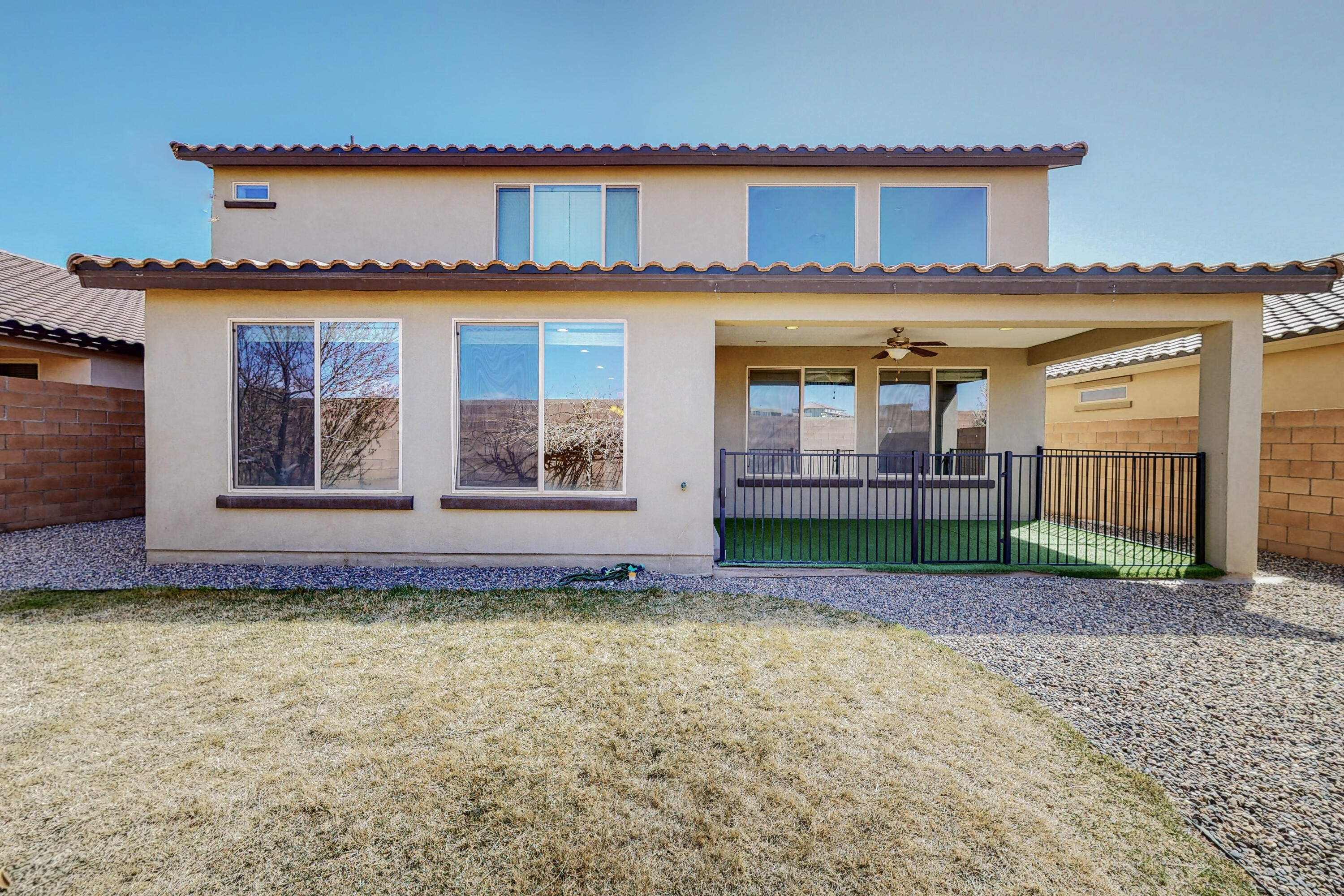 6709 Nueva Piedra Street