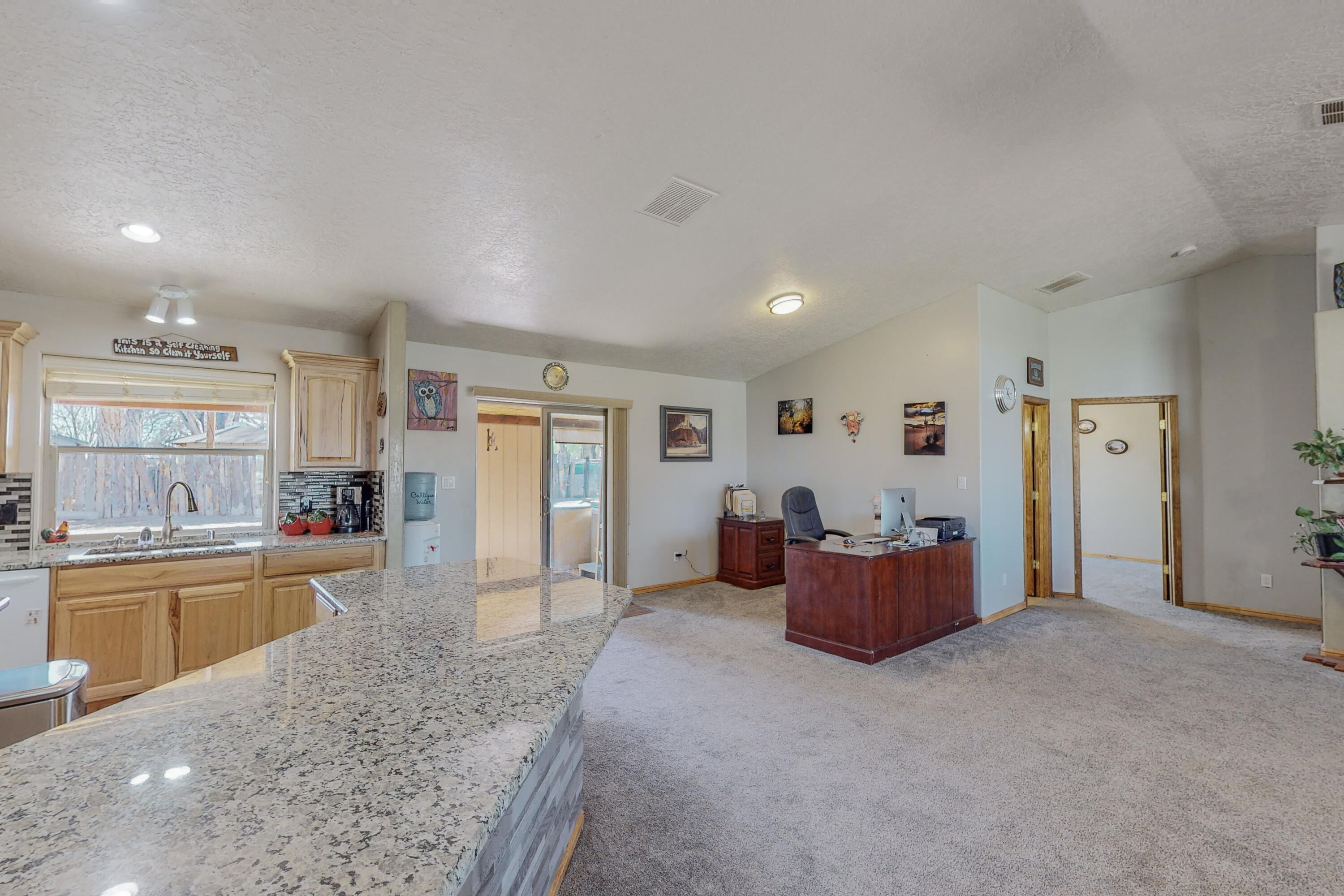 318 Homesite Lane NW