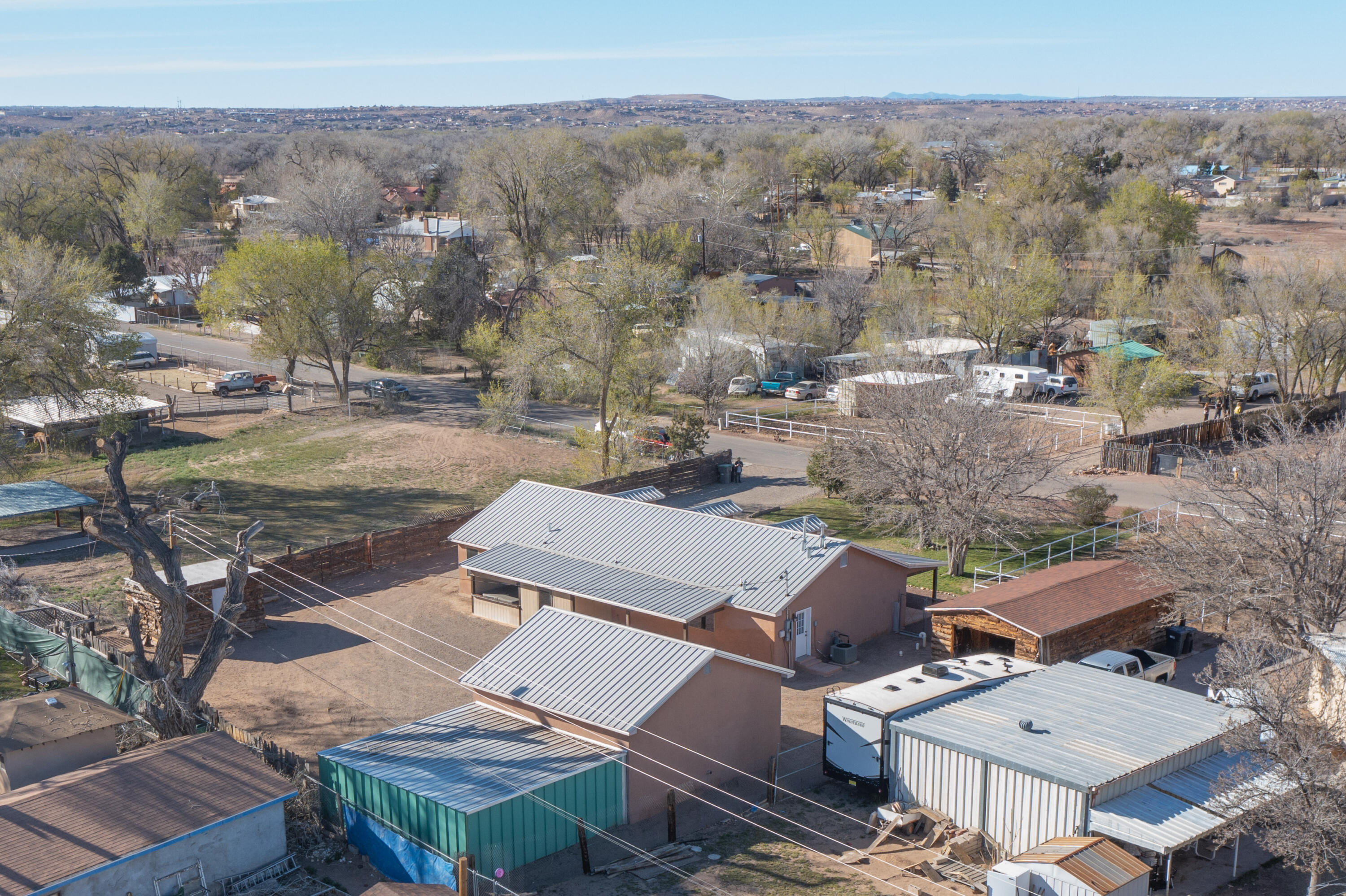 318 Homesite Lane NW