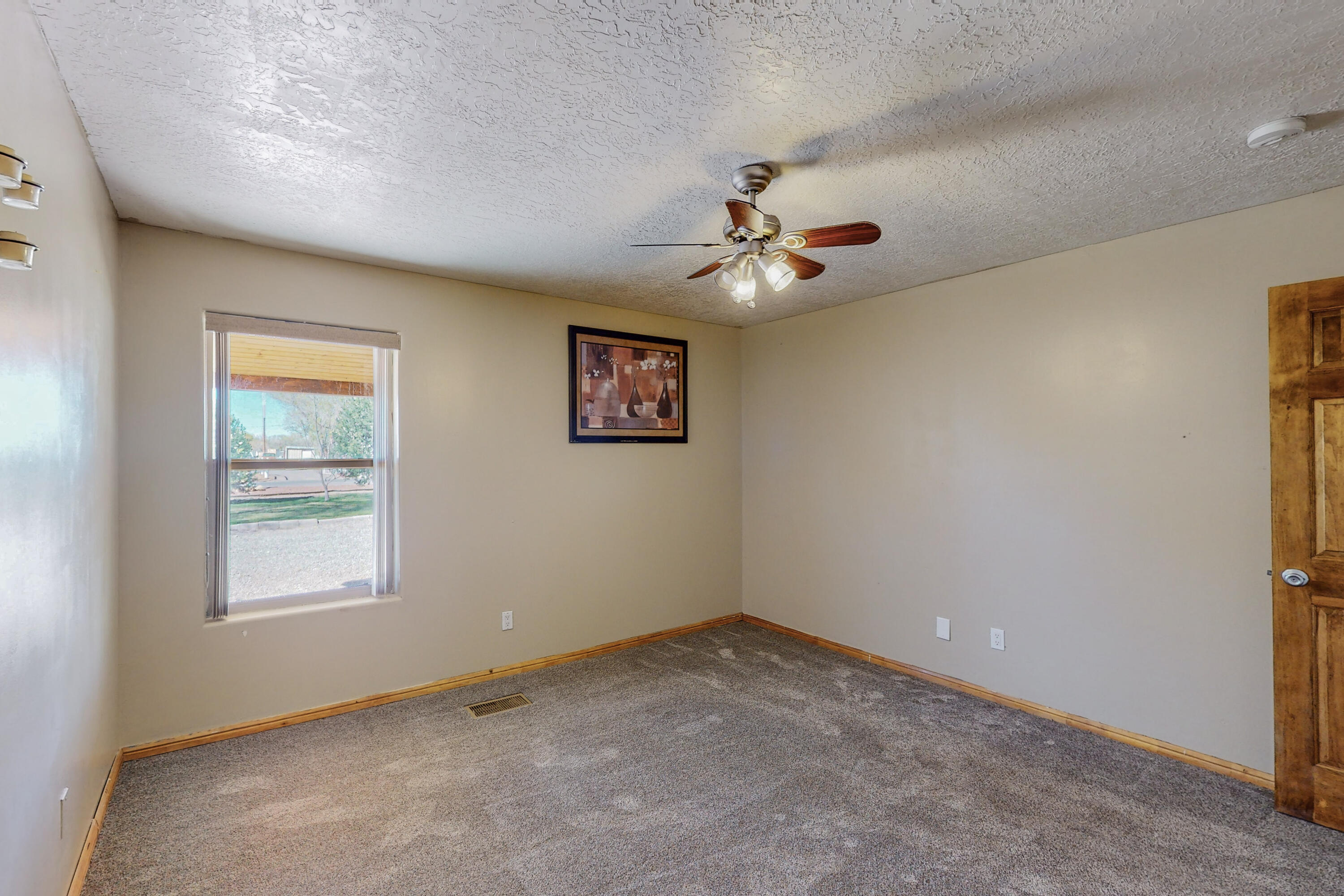 318 Homesite Lane NW