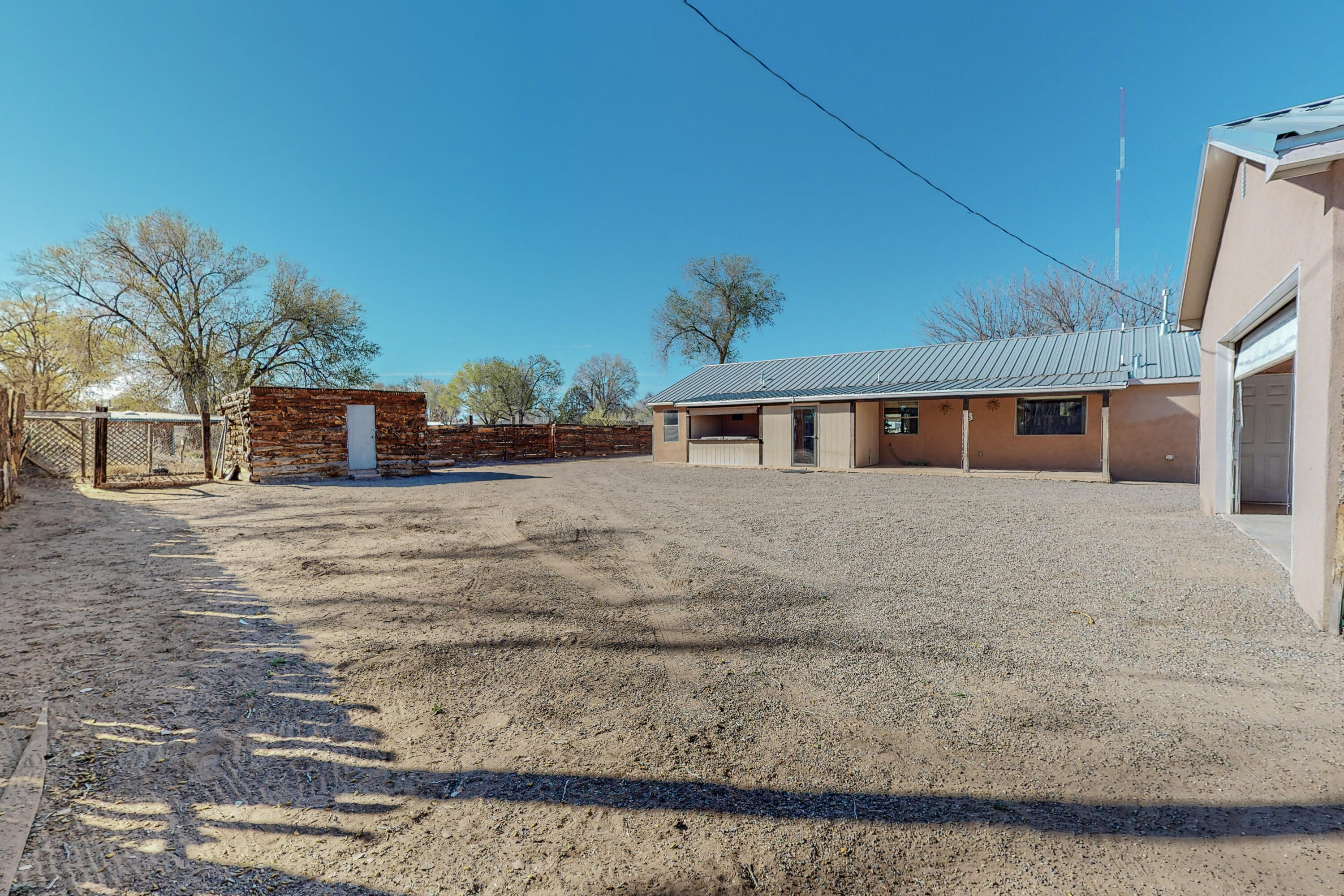 318 Homesite Lane NW