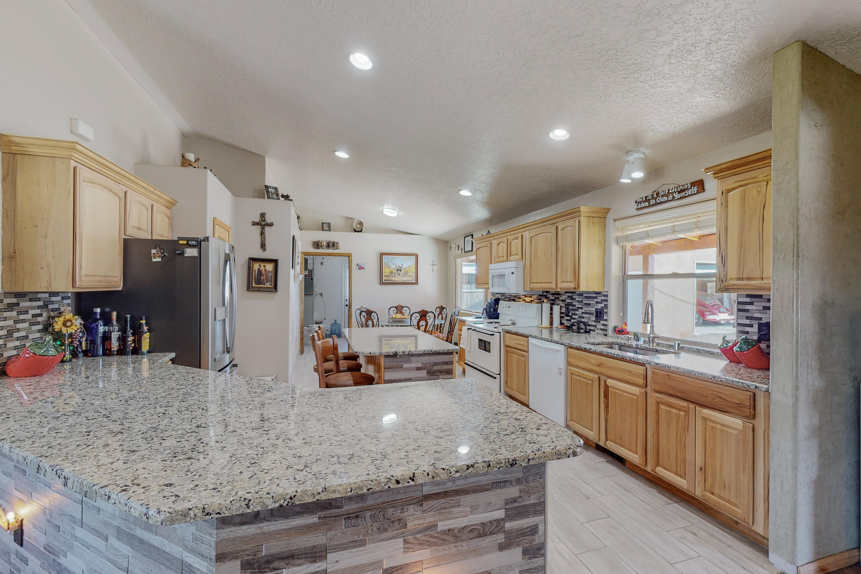 318 Homesite Lane NW