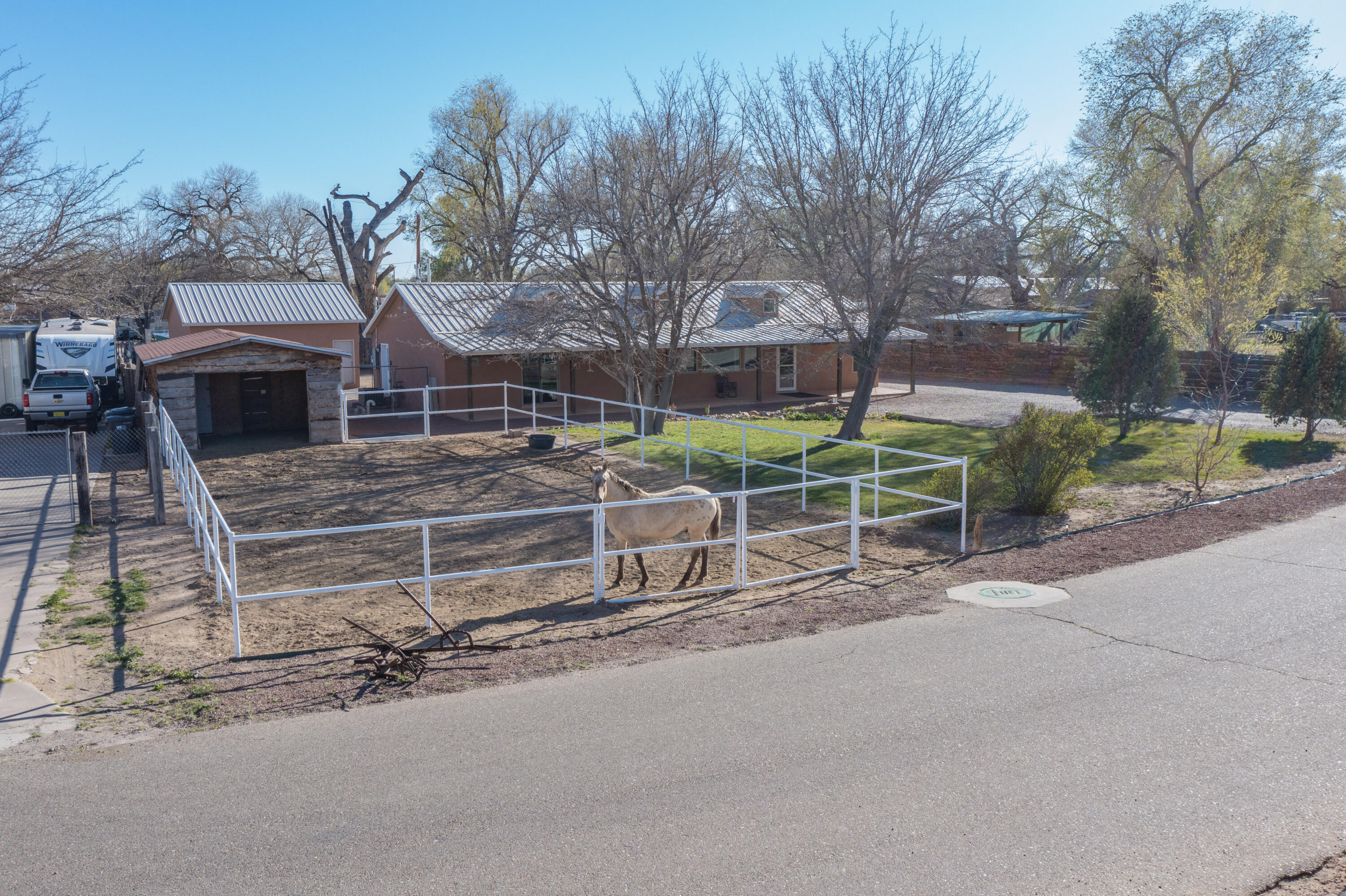 318 Homesite Lane NW