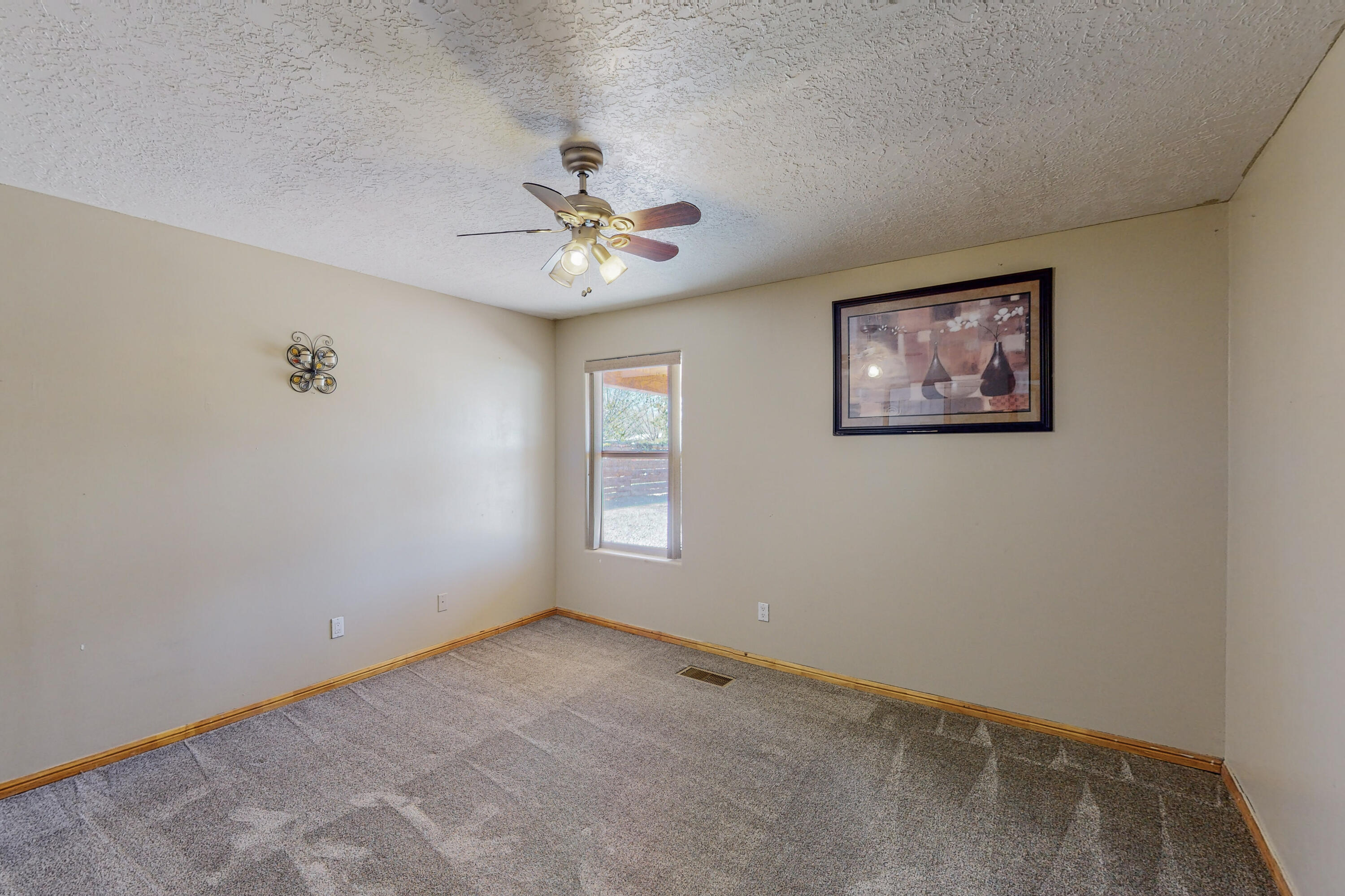 318 Homesite Lane NW