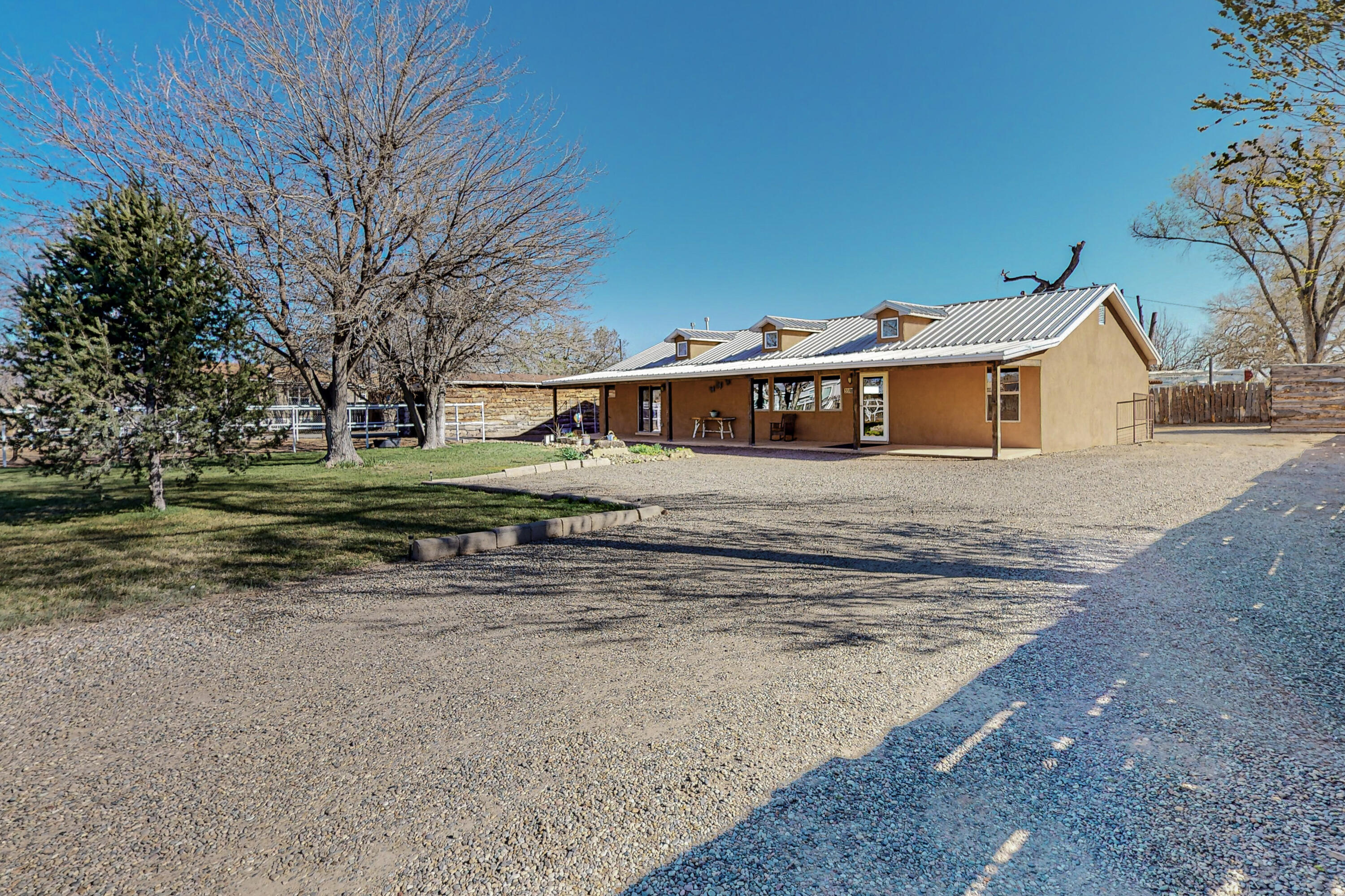 318 Homesite Lane NW