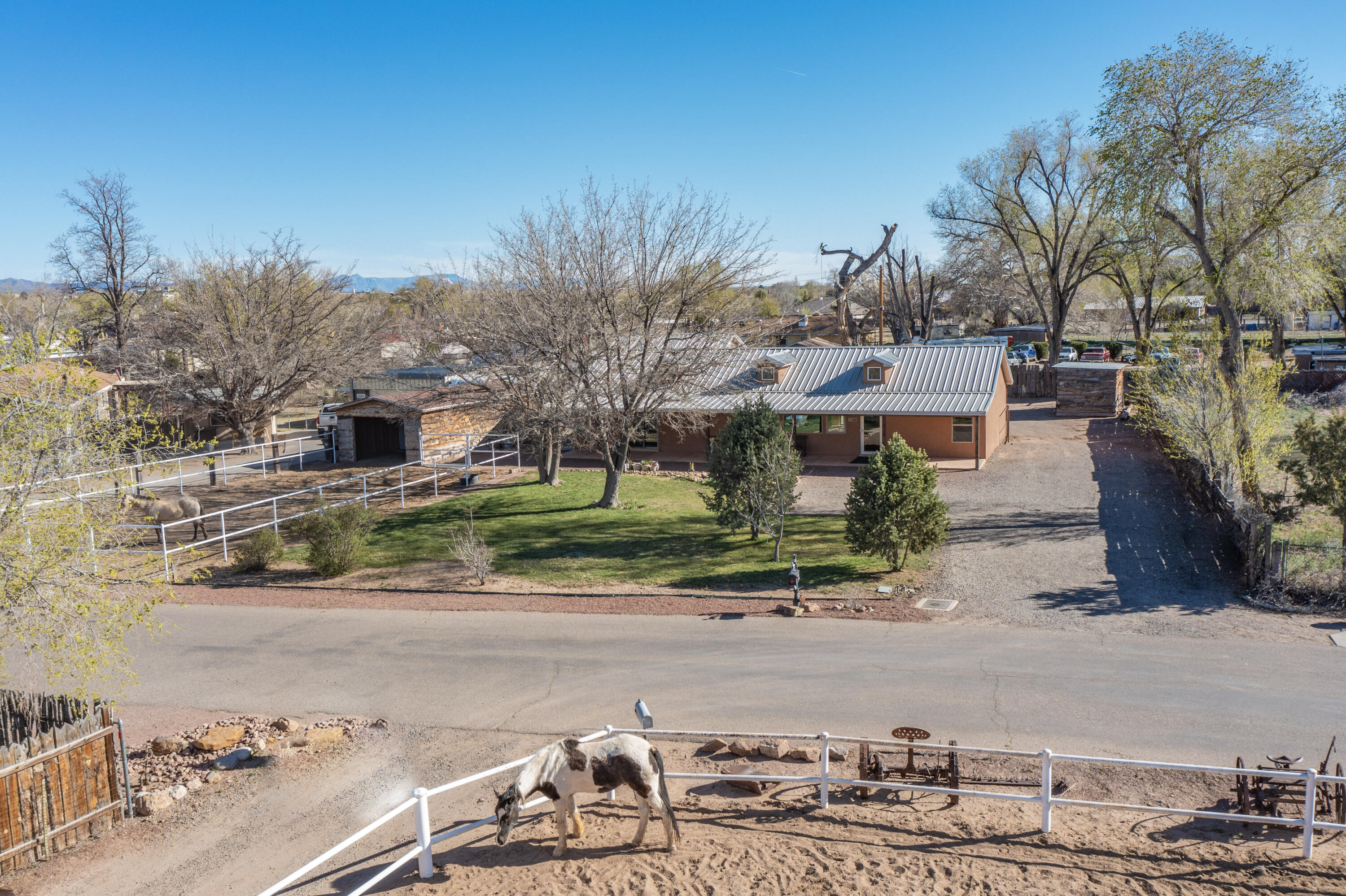 318 Homesite Lane NW