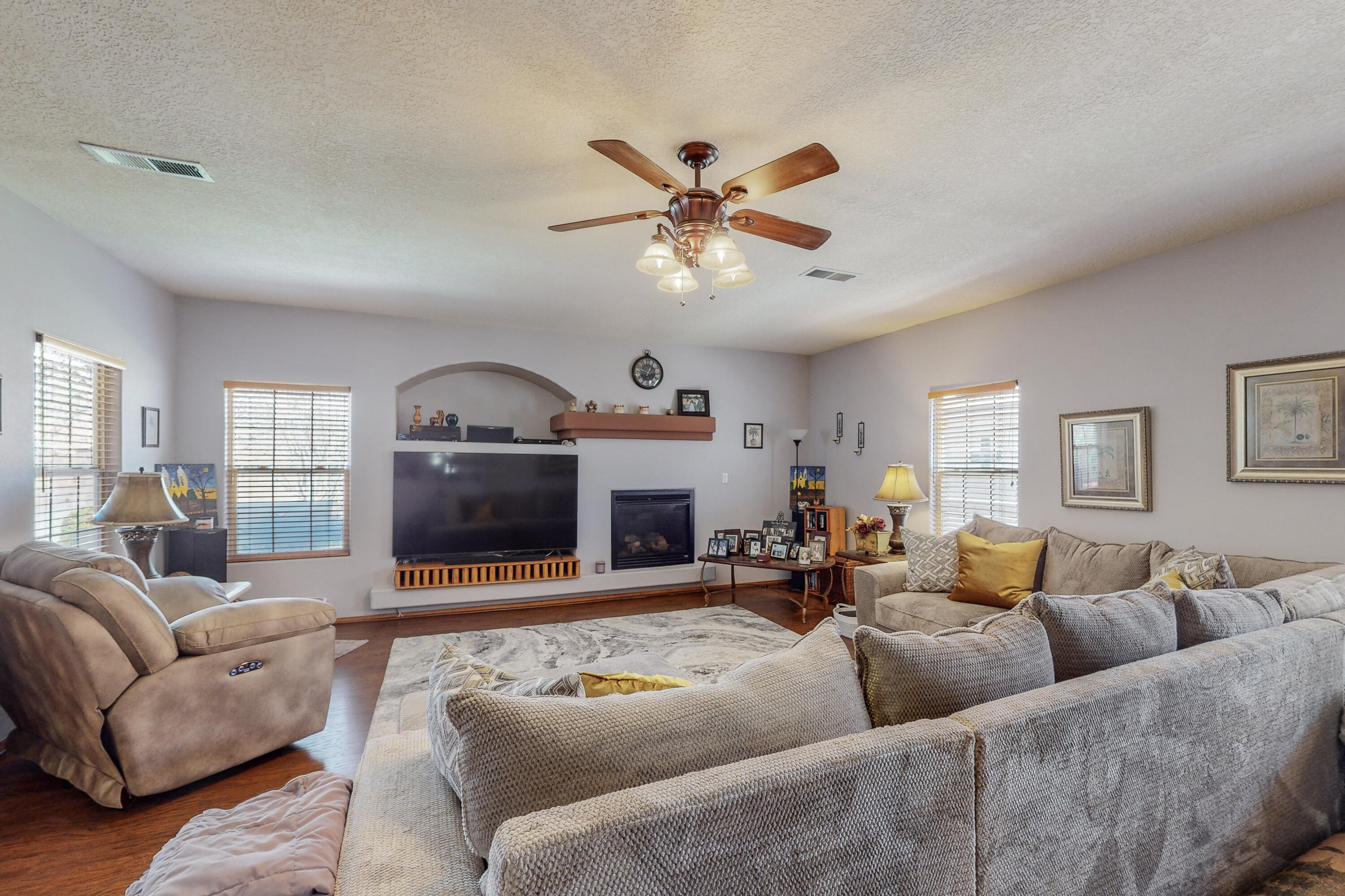 7715 Brianne Avenue NW