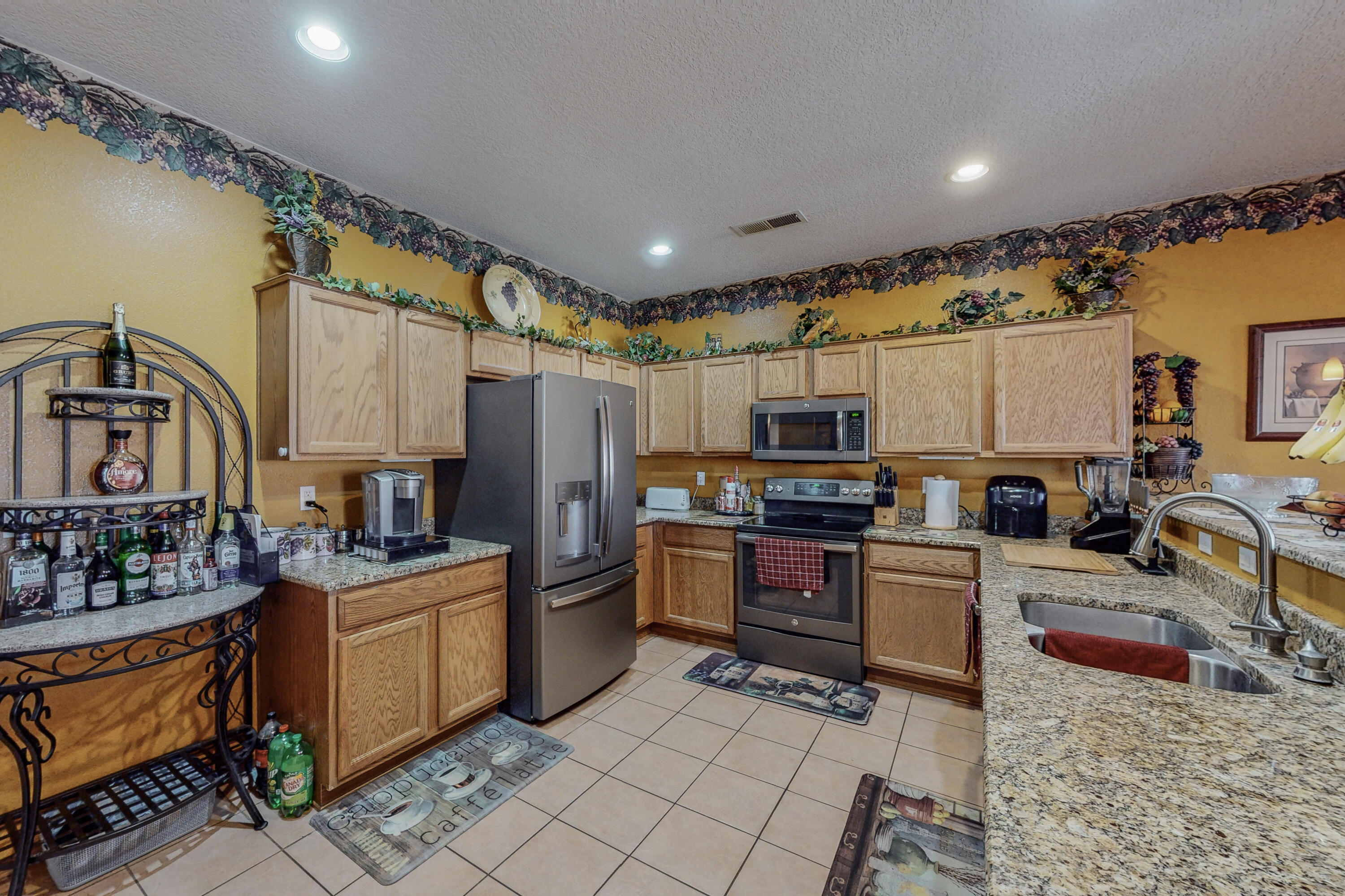 7715 Brianne Avenue NW