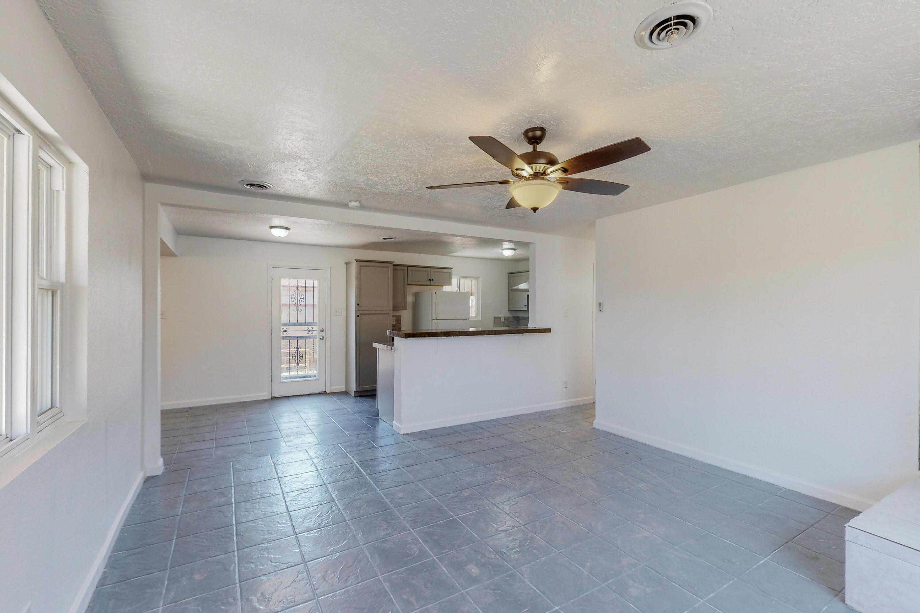 1371 Arcadian Trail NW