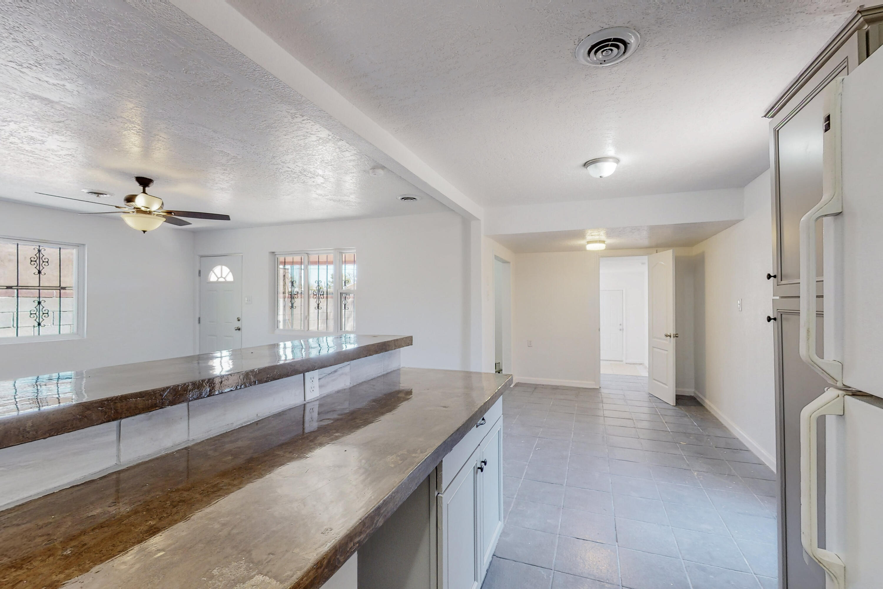 1371 Arcadian Trail NW